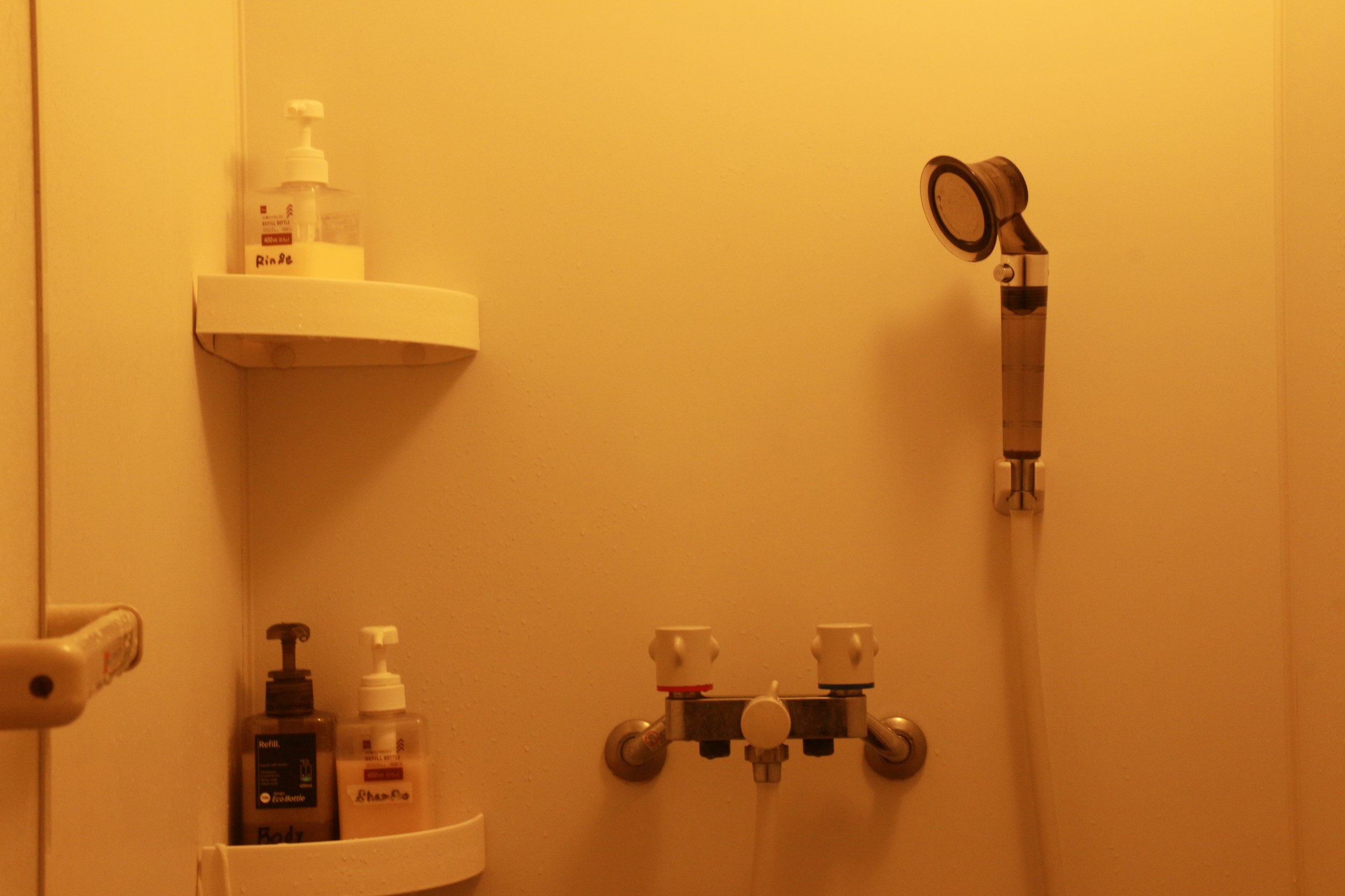 シャワールーム