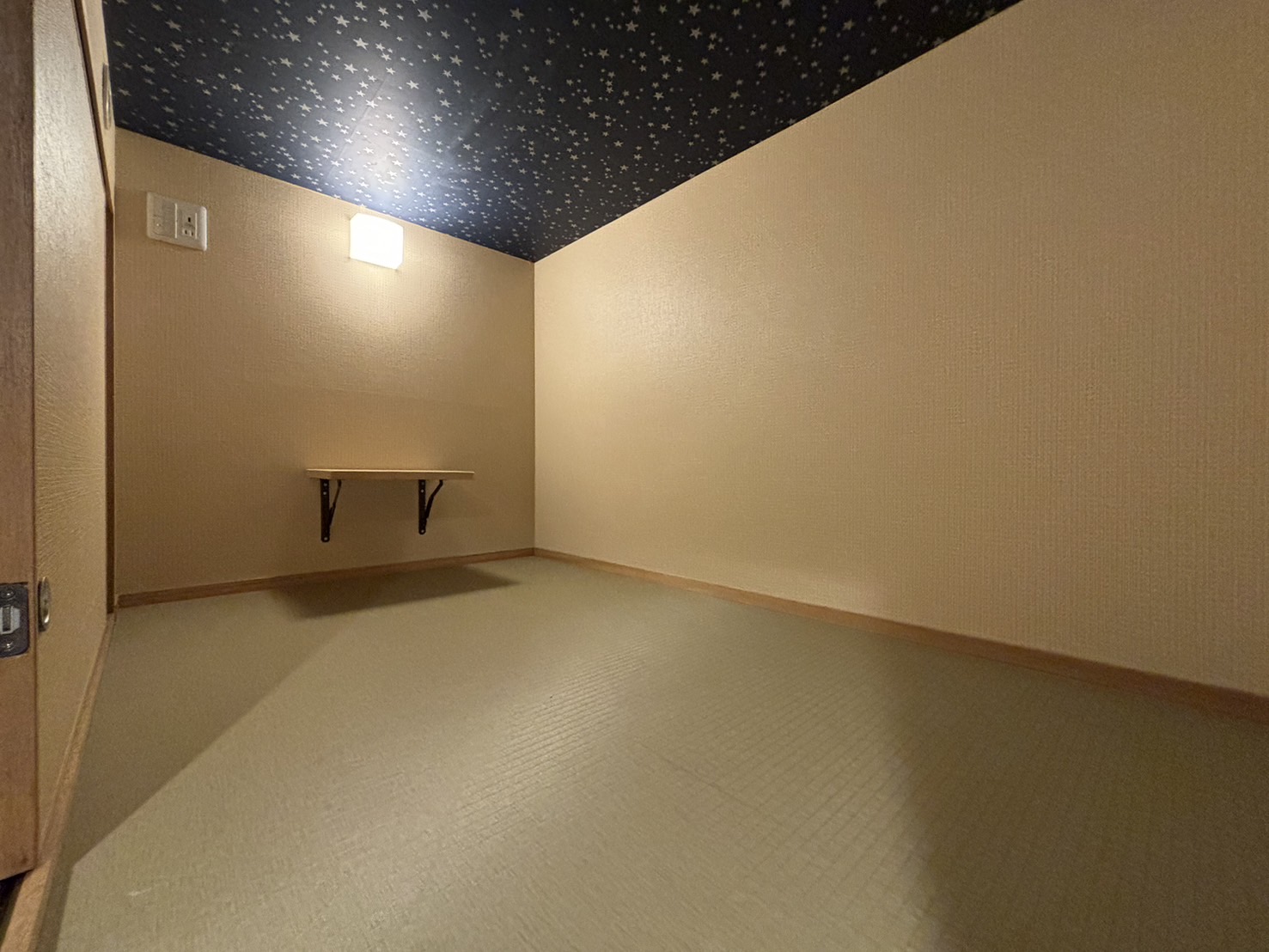 ドミトリールーム（男性専用）