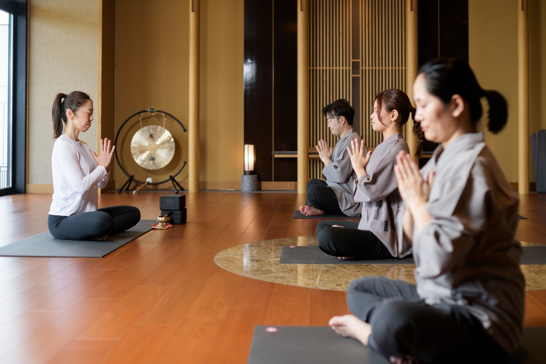 アメリカ発YogaFitパーソナルトレーニングが50％off 自分を見つめなおすヨガ旅＞