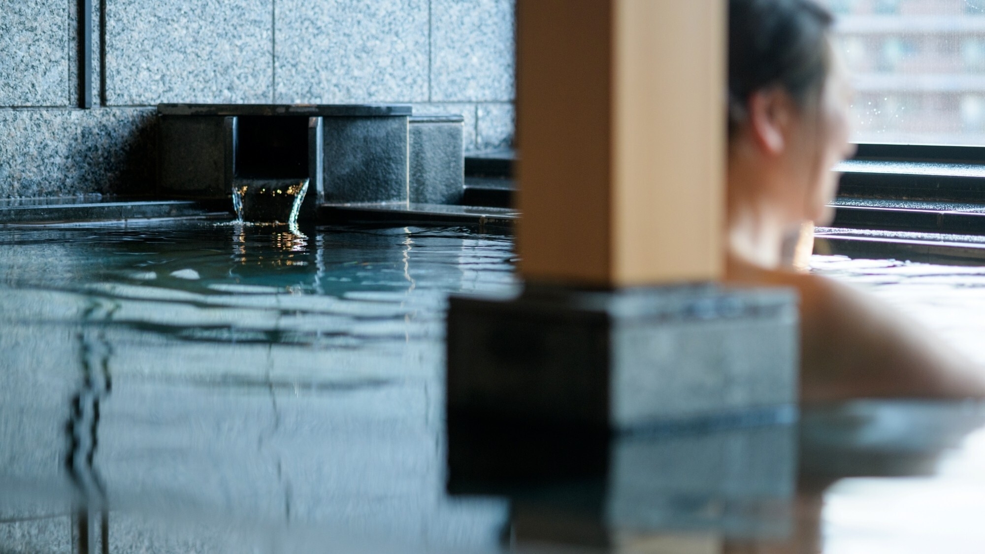 【28 days in advance ＆ save】28日前予約でスムーズな旅の計画＞