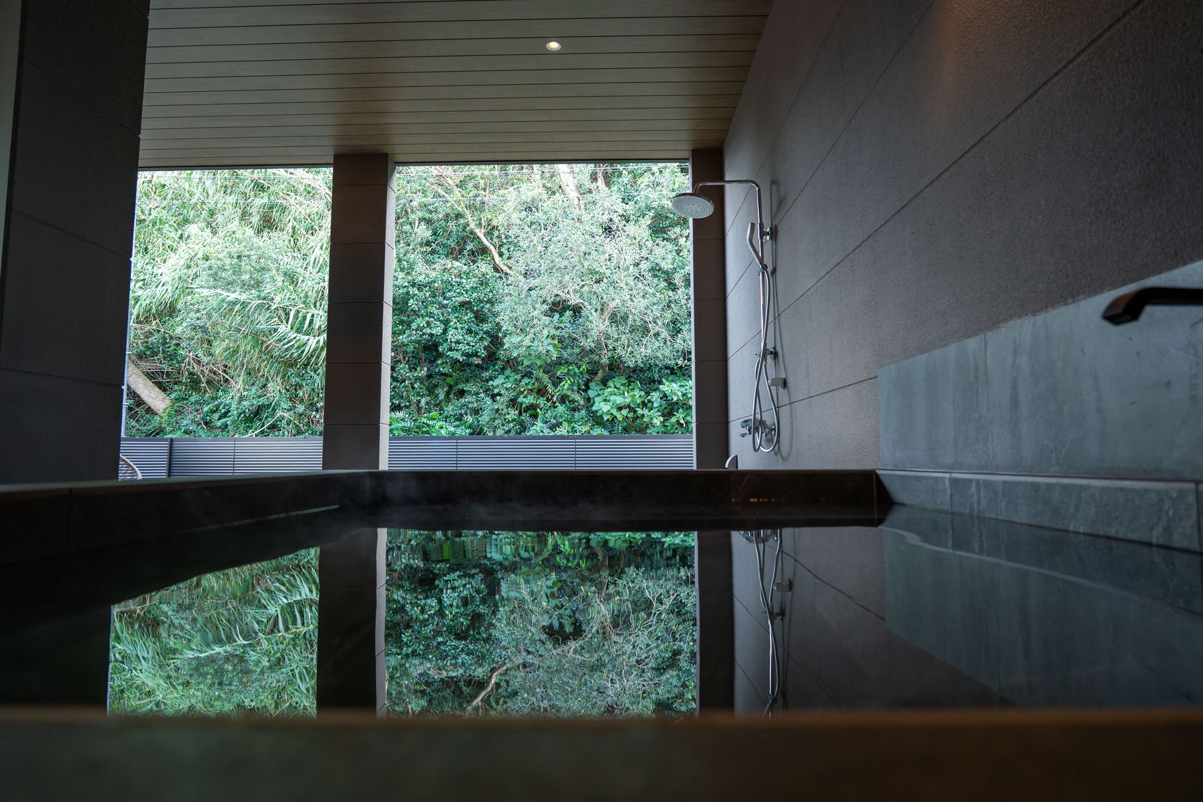 【天然露天温泉付】南紀白浜でゆったりと寛ぐ素泊まりプラン