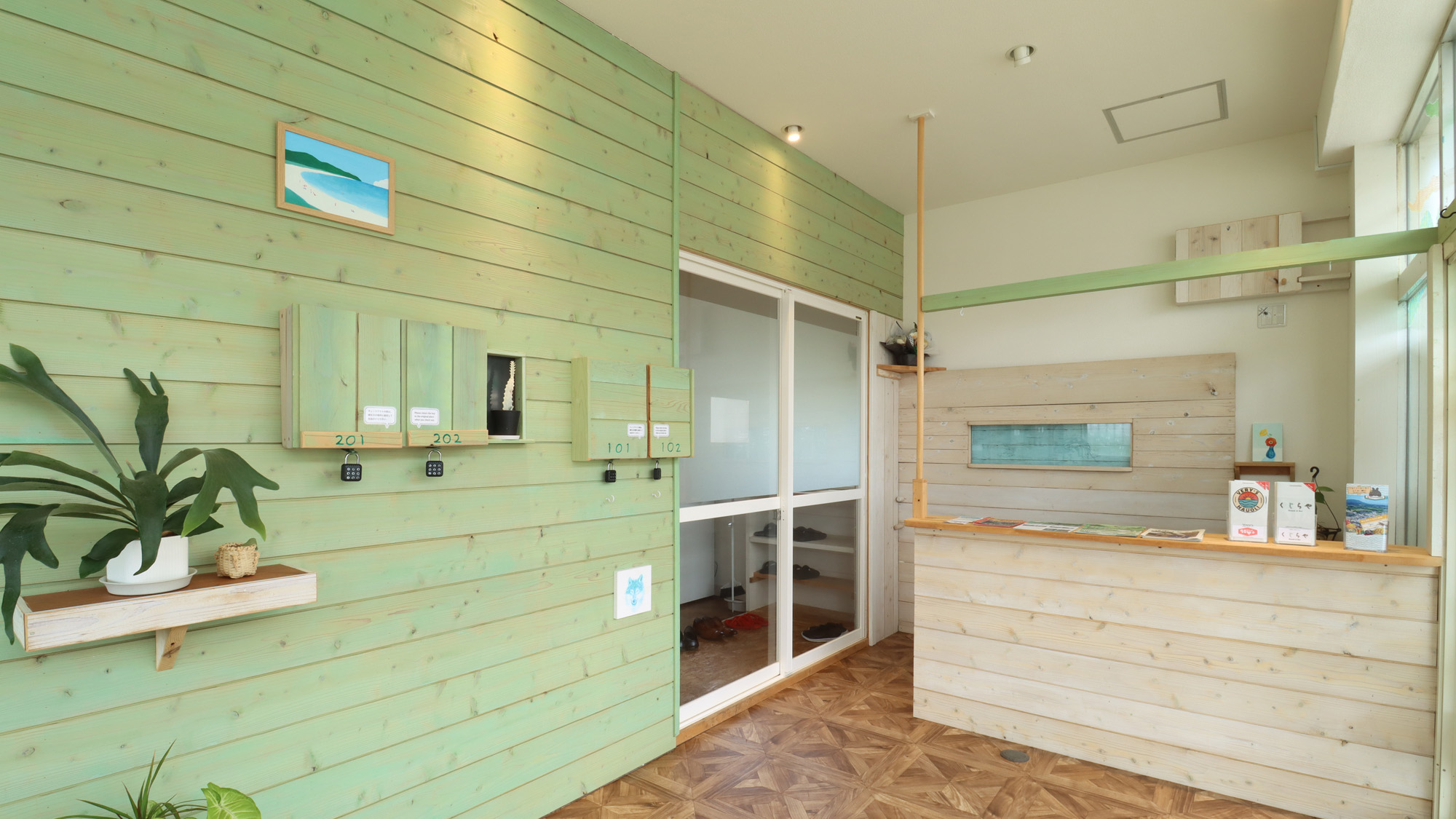 【館内：フロント】