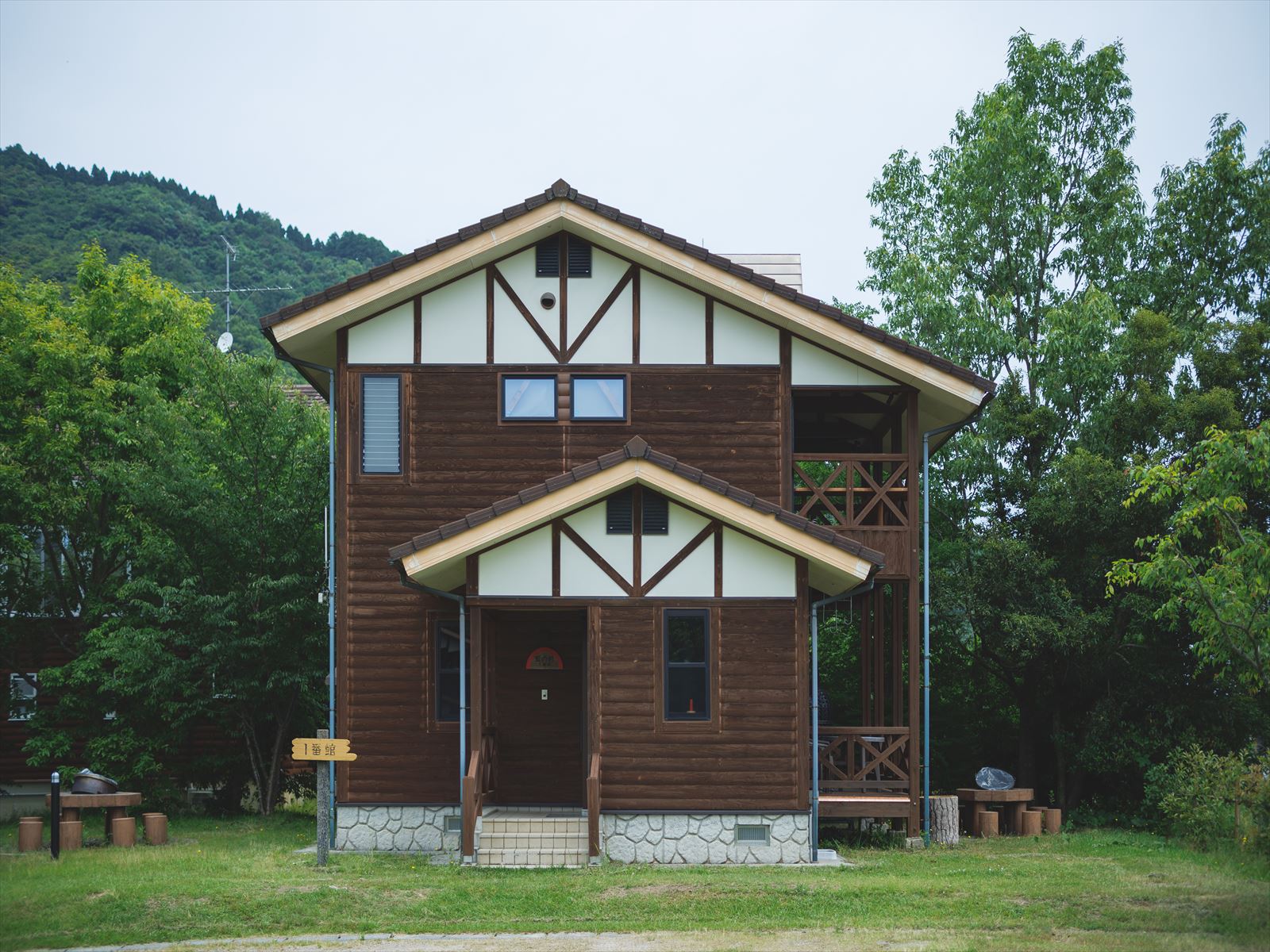 リニューアルコテージ1号棟正面