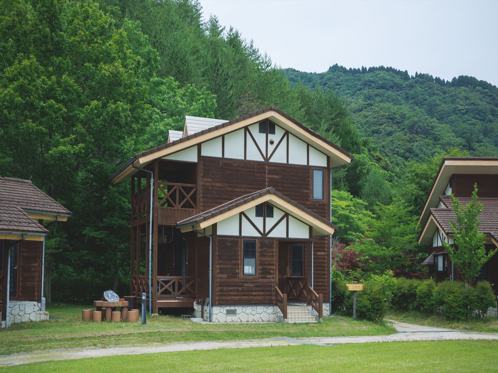 2階建てウッディコテージ3号棟