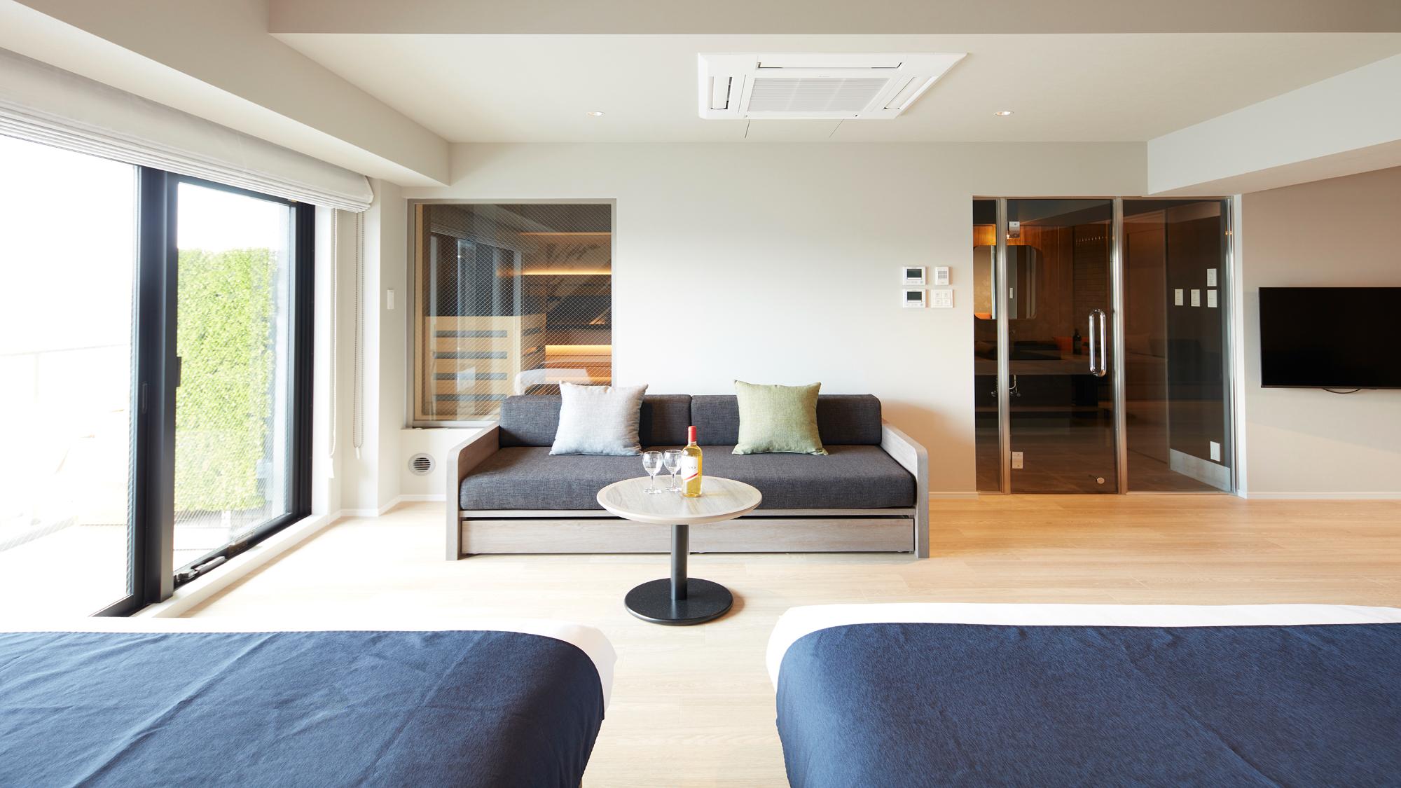 プレミアムサウナスイート　バルコニー付