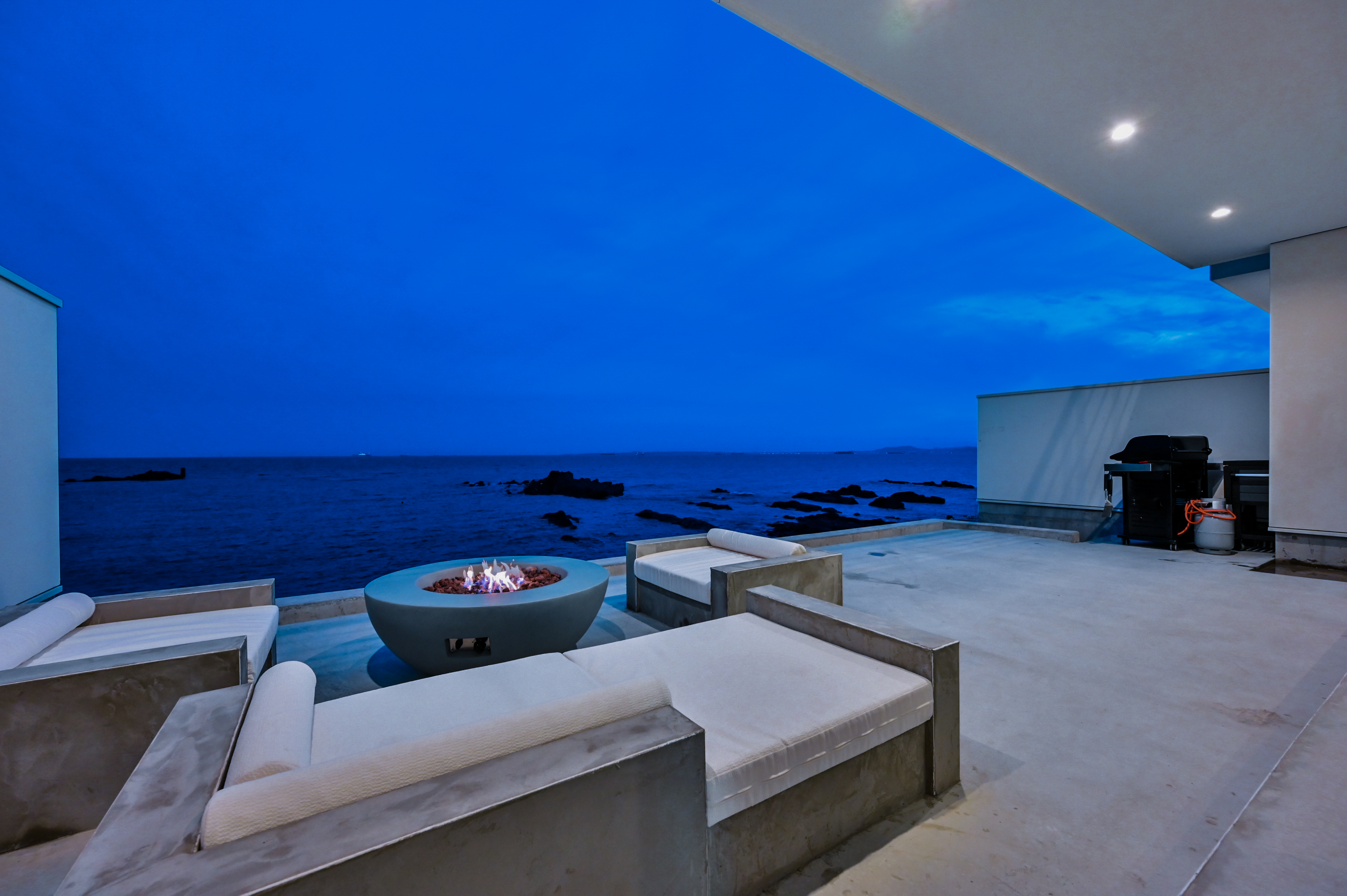 ファイヤーピット２