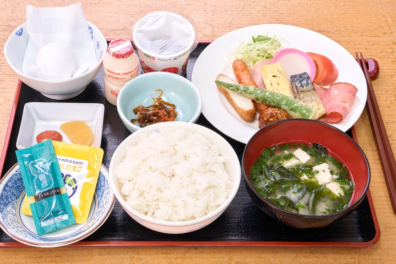 【朝食付プラン】しっかり食べて元気に出発！志布志ICよりお車で約5分！コンビニまで徒歩10分！