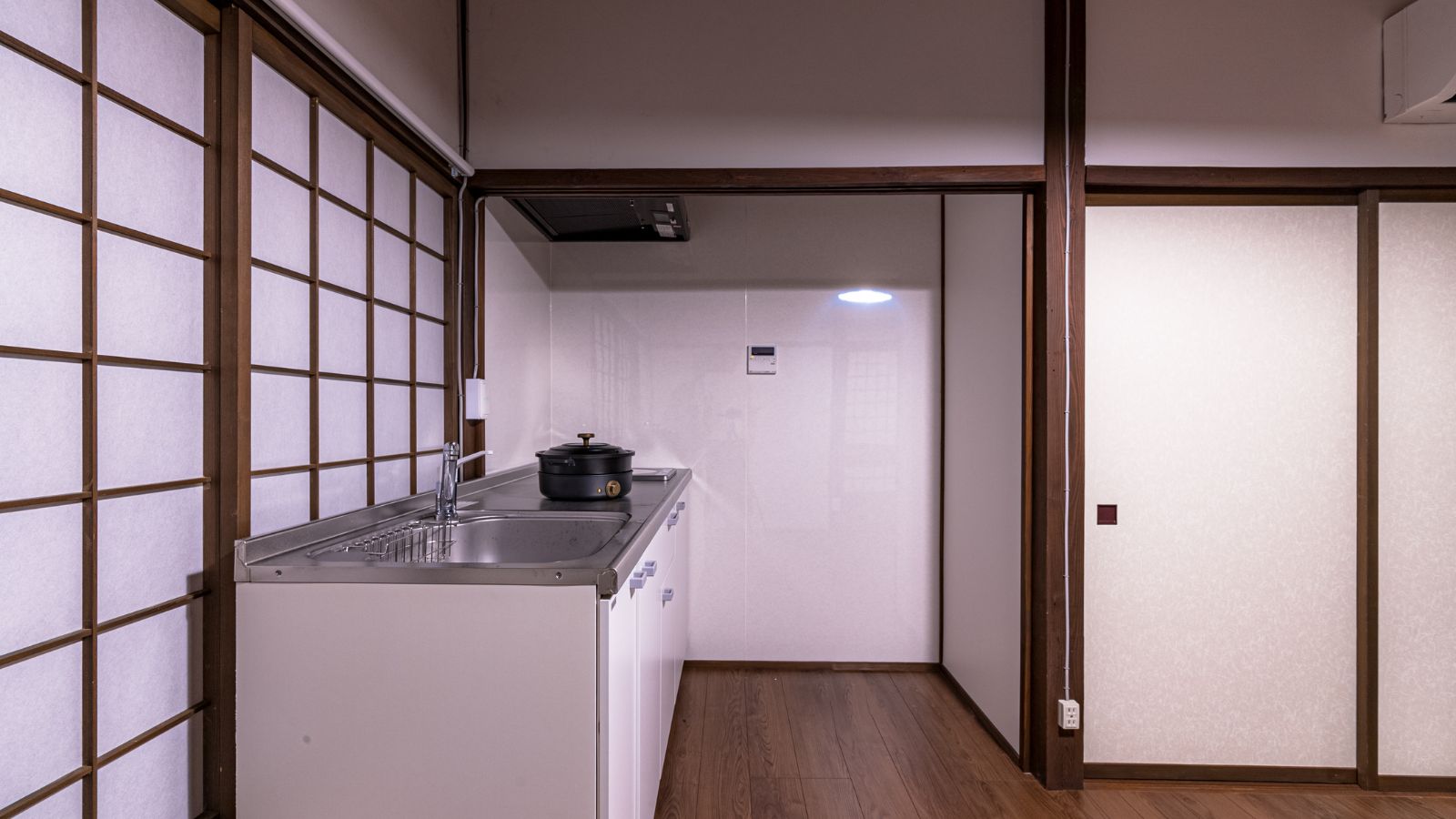 はなれ　山師　新五郎　キッチン