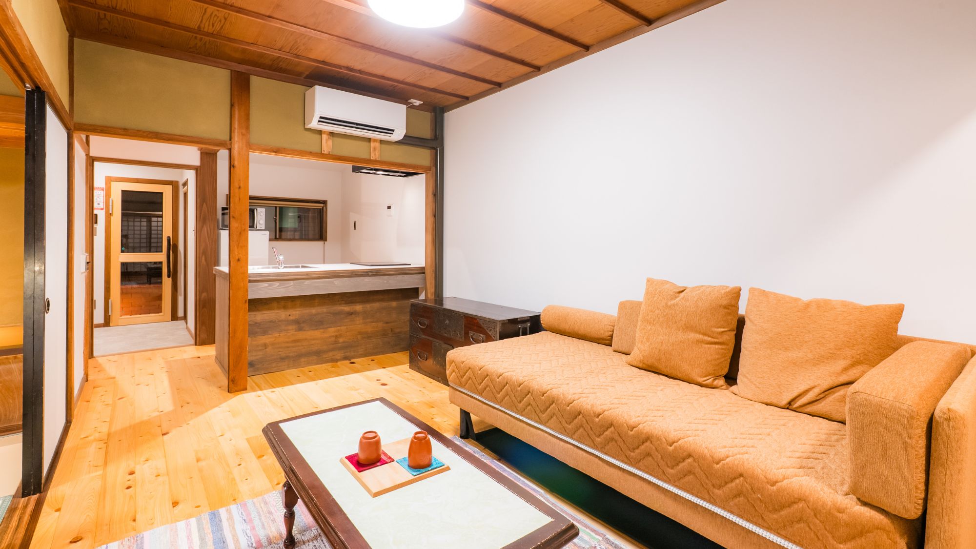 はなれ　山之神　月　客室