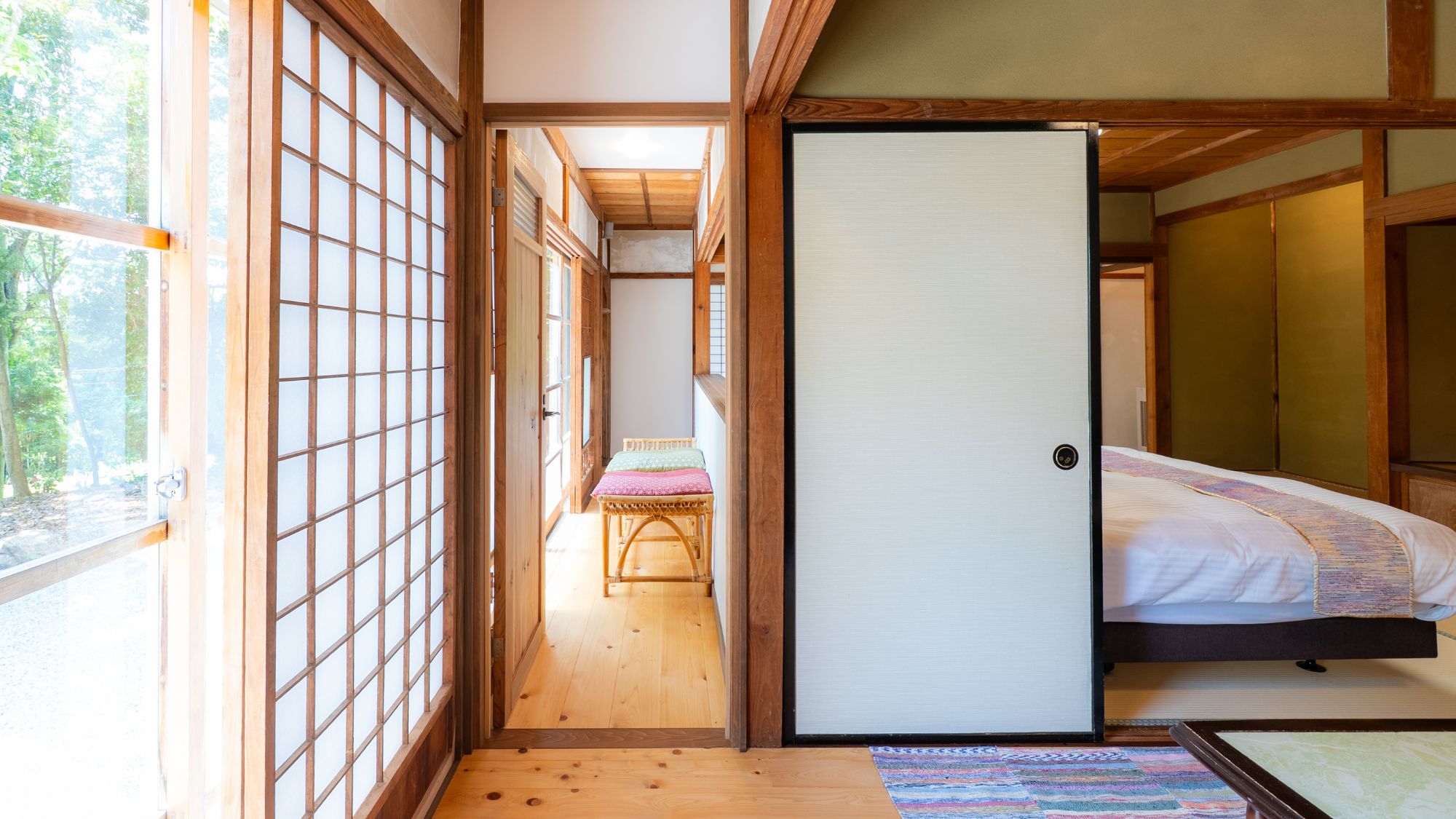 はなれ　山之神　月　客室