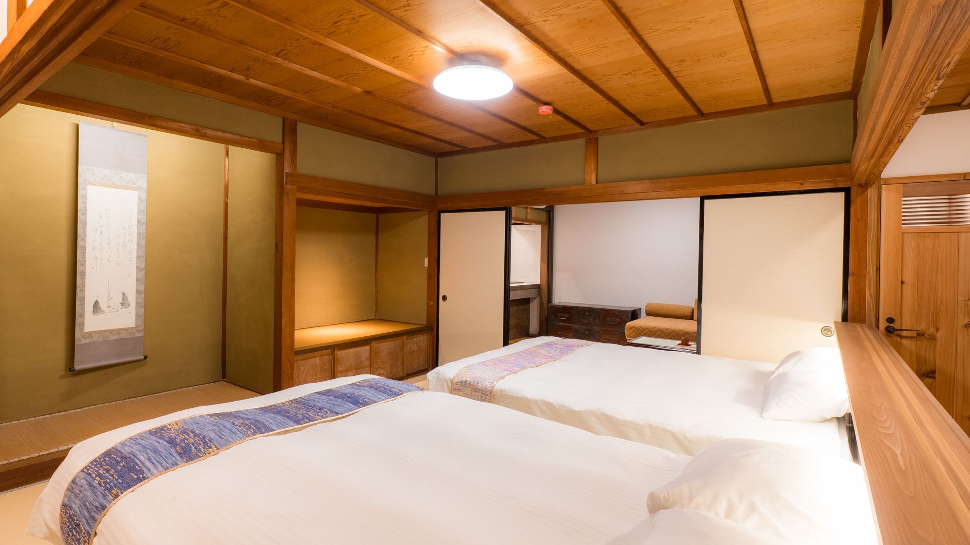 はなれ　山之神　月　客室