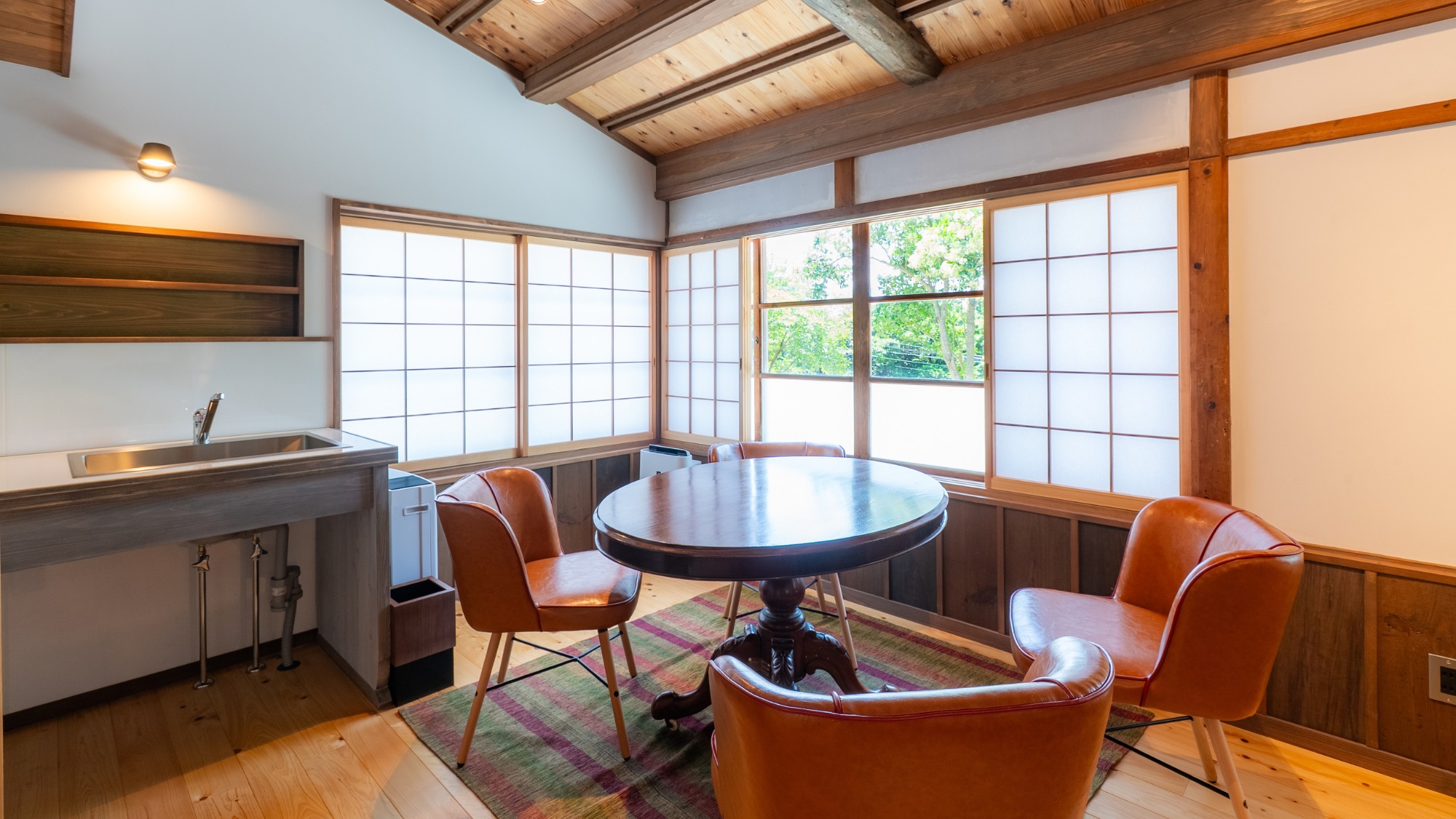 はなれ　山之神　星　客室