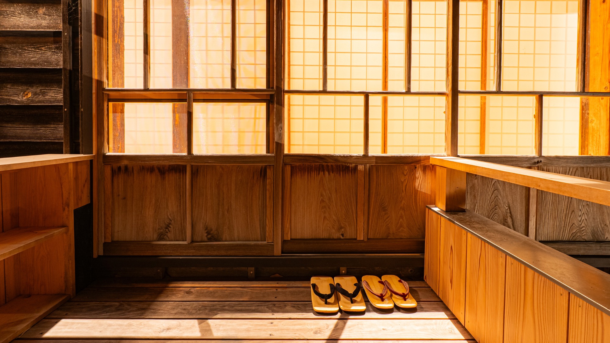 はなれ　左門町　サウナ・水風呂