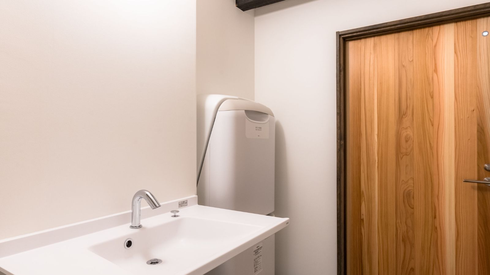 清水家棟　お手洗い