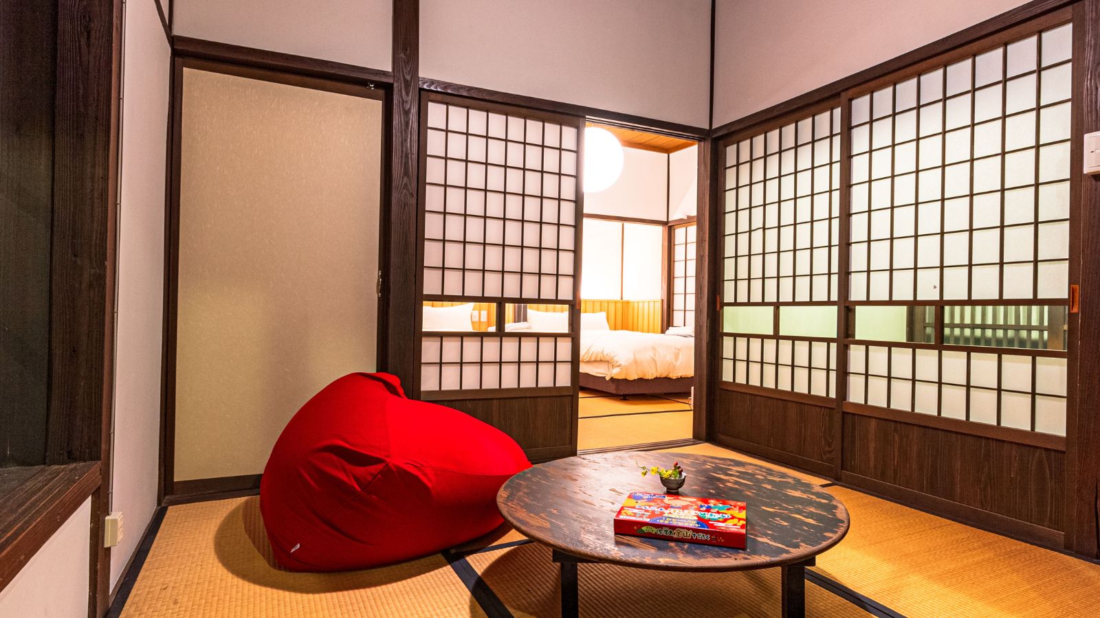 はなれ　山師　新五郎　客室