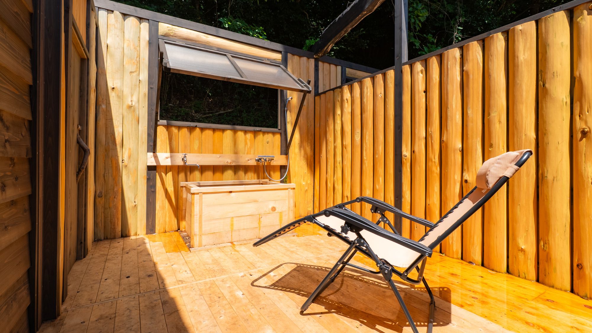 はなれ　山之神　月　客室