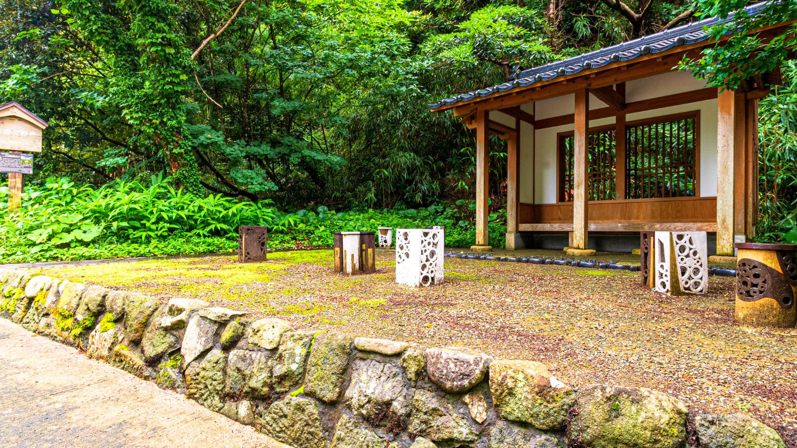 はなれ　山師　新五郎　外観