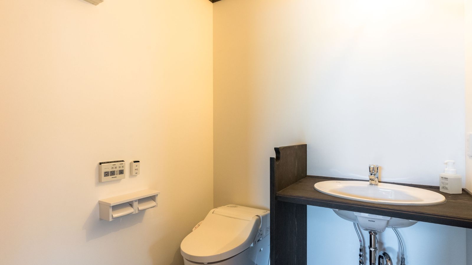 本館清水家　舟　お手洗い