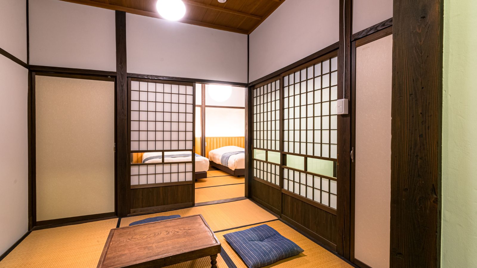 はなれ　山師　新五郎　客室