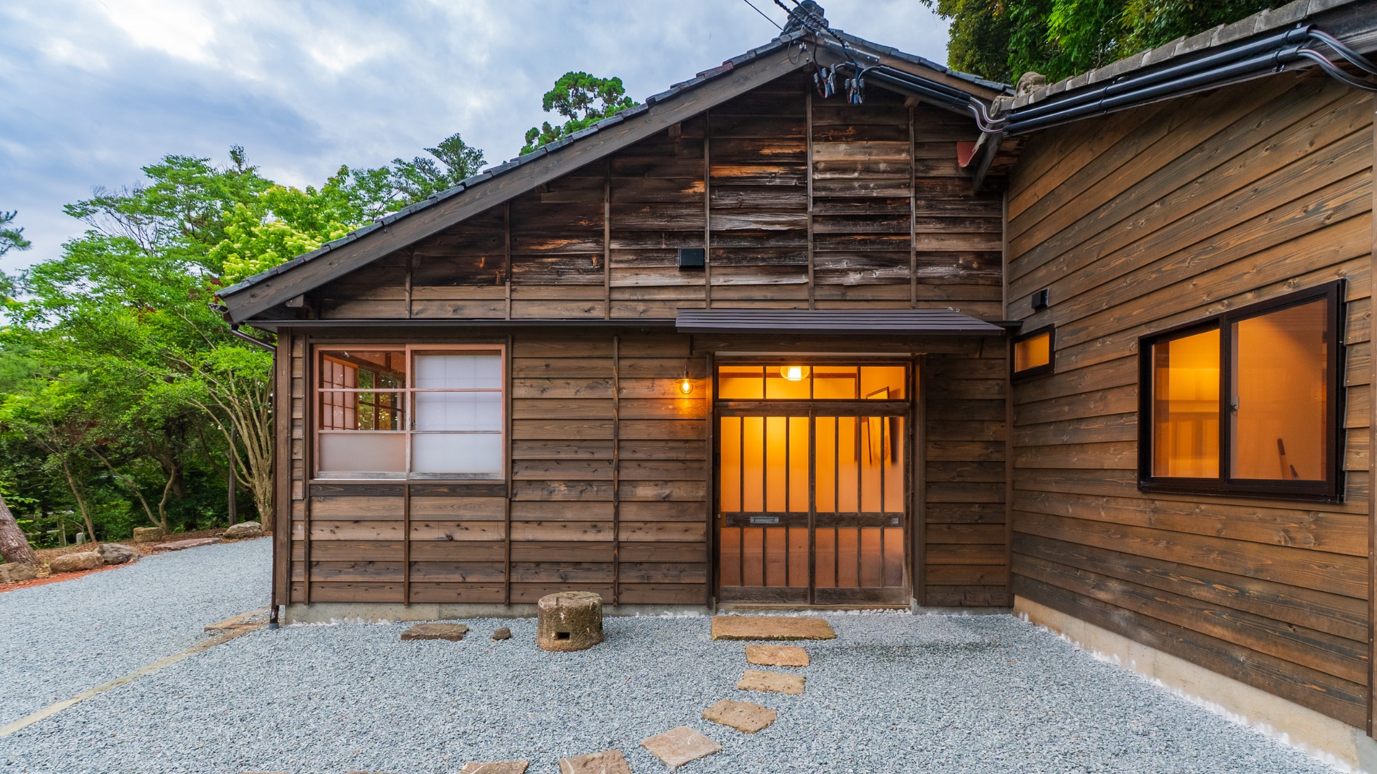 はなれ　山之神　星　客室
