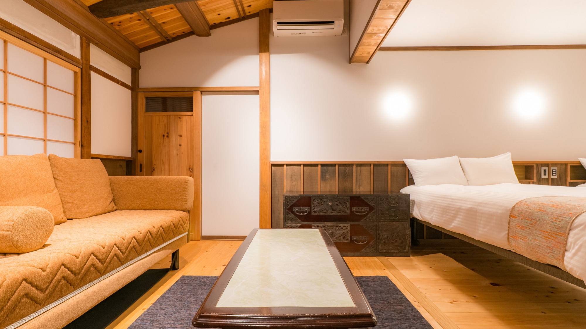 はなれ　山之神　星　客室