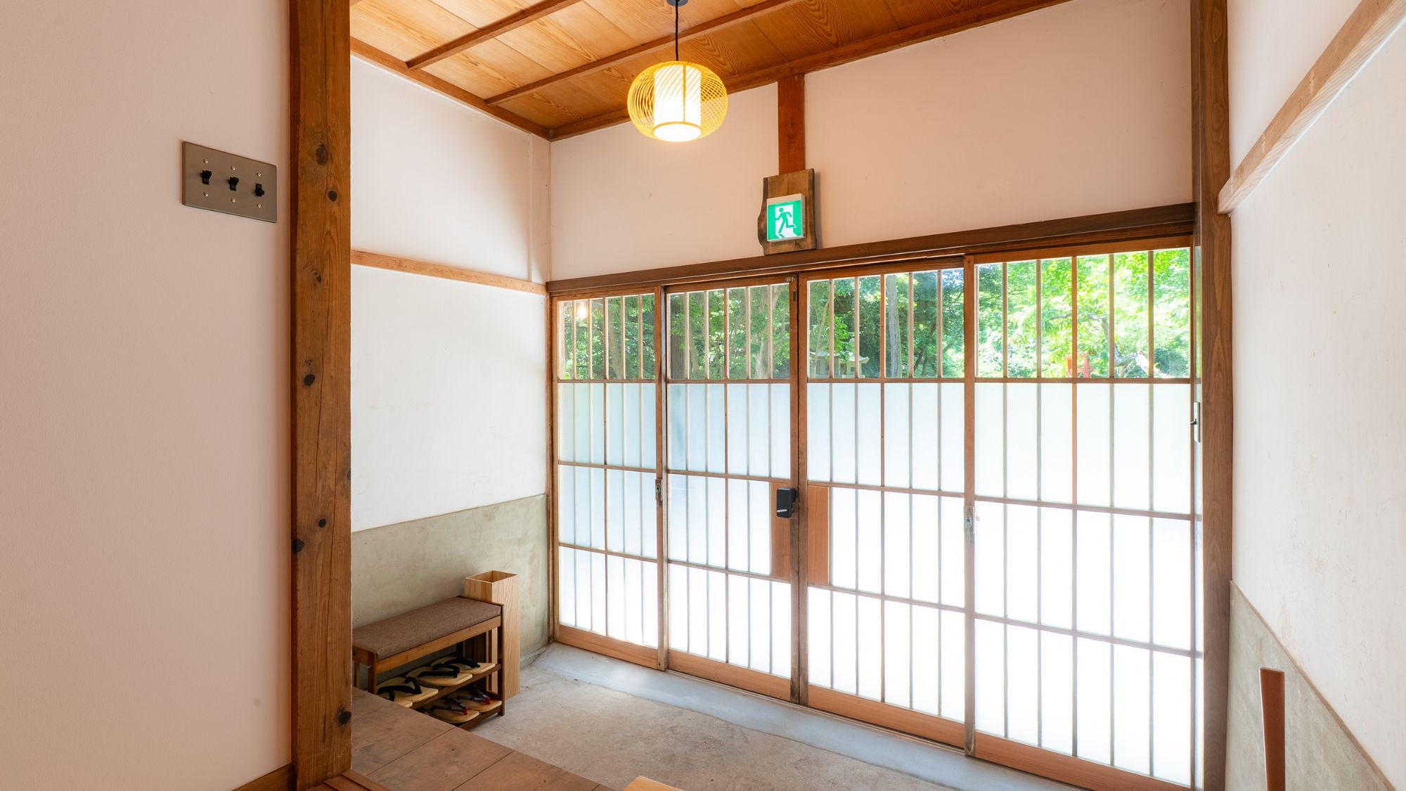 はなれ　山之神　月　客室