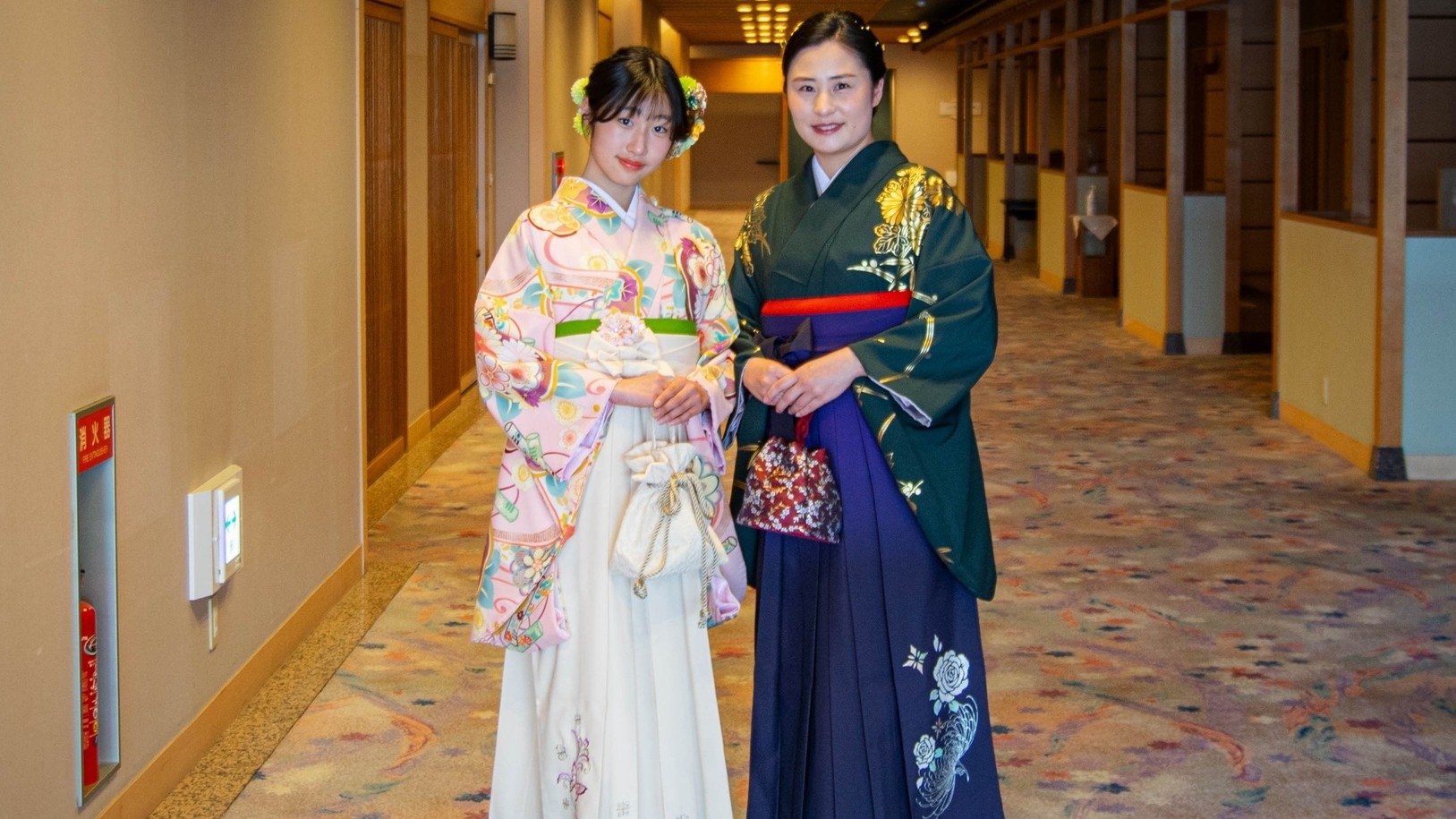 【ハイカラさんプラン（袴レンタル・着付け付）】レトロ袴体験＆写真撮影☆レイトチェックアウト付