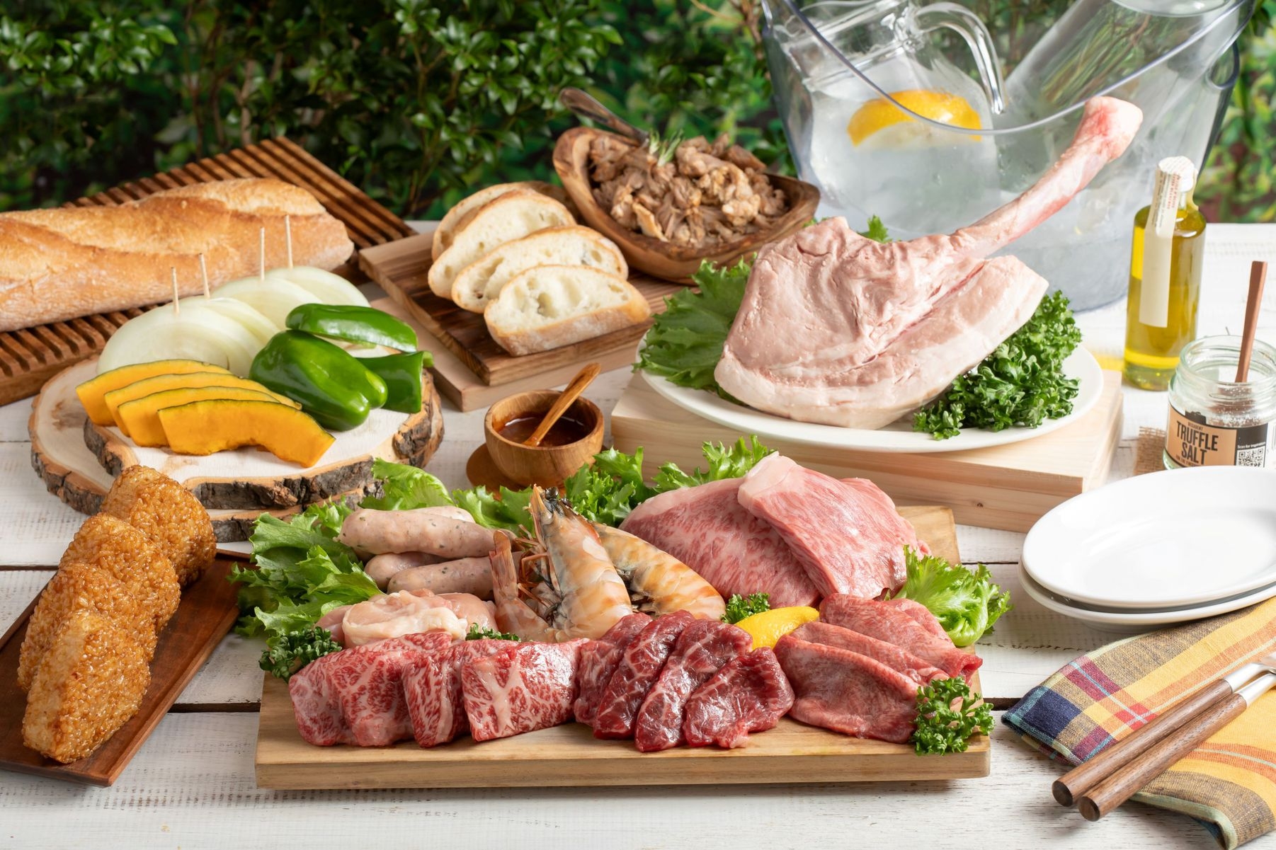 【販売記念15％OFF】トマホークやステーキで贅沢なプレミアムBBQ＜食事付＞SKG2026P06