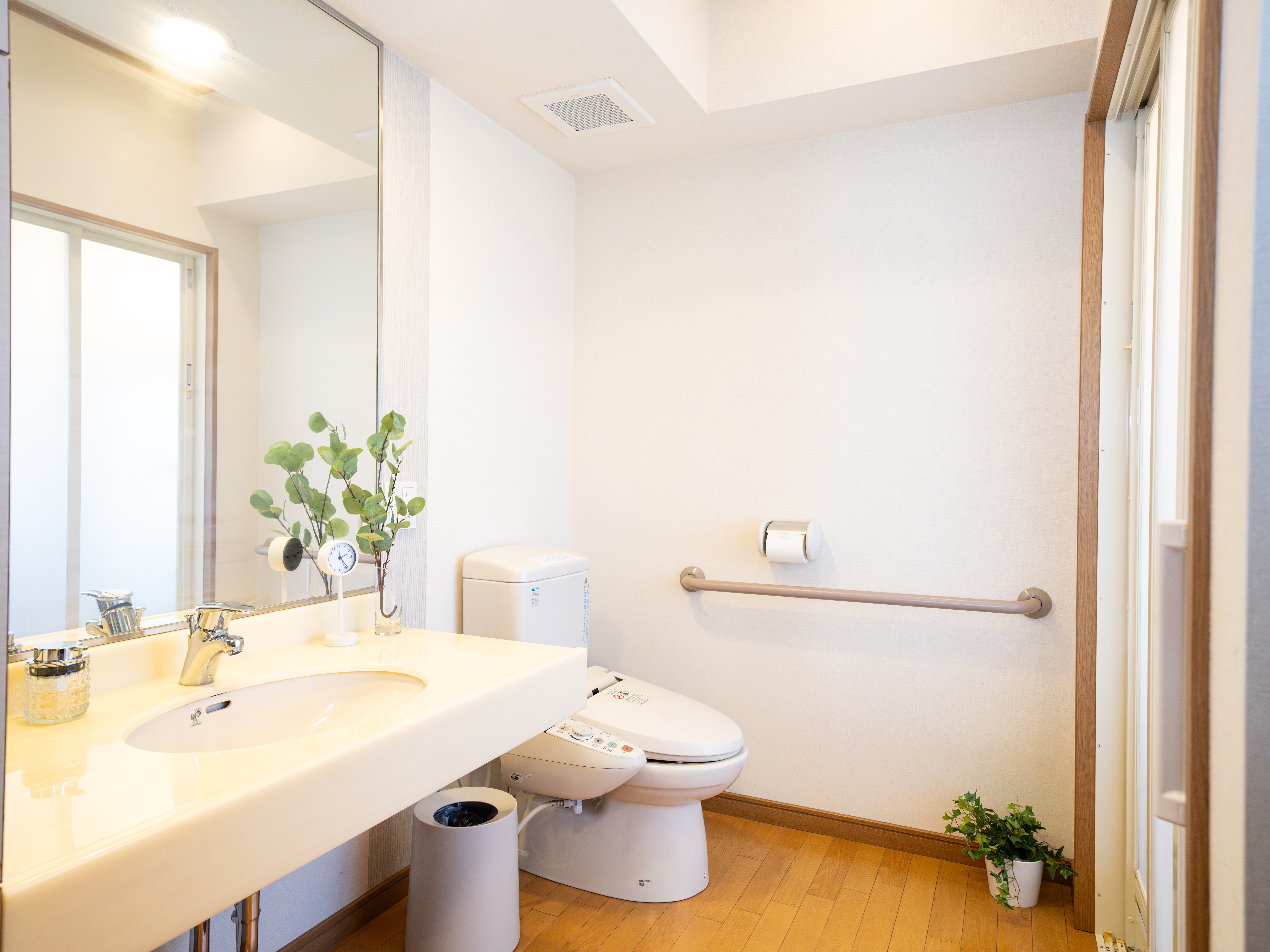 トイレ・ウォシュレット