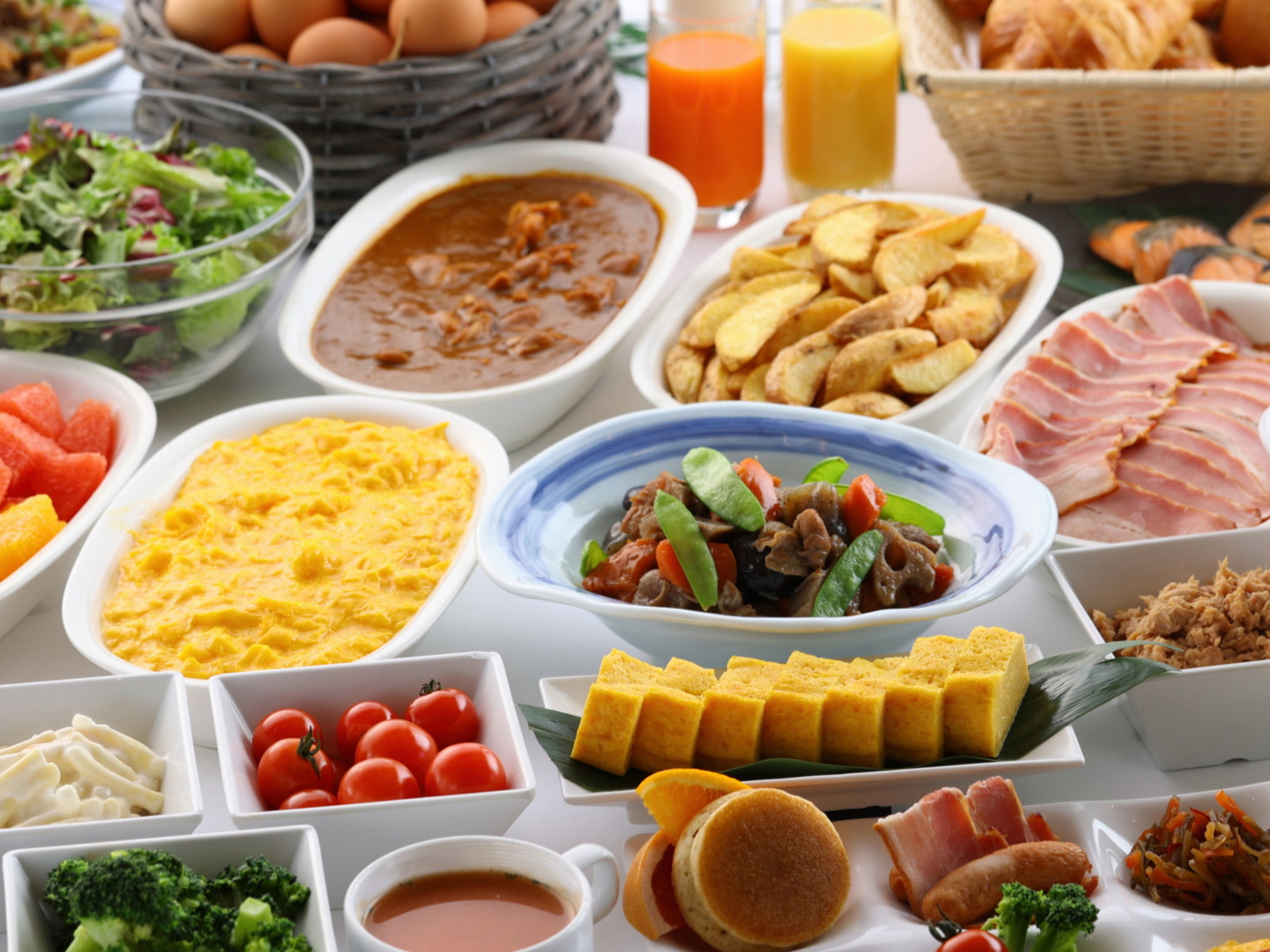 朝食バイキング