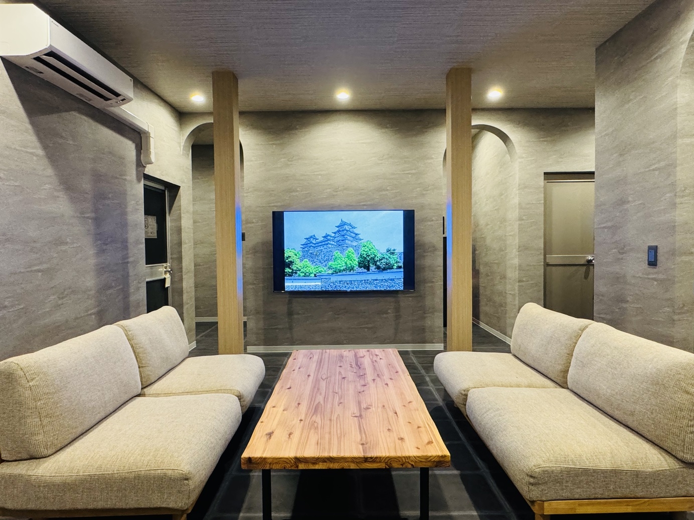 【 まるまる貸し切り 】 ◎姫路駅や繁華街もすぐ◎ 楽天限定　WiFi/大画面テレビ/ソファー