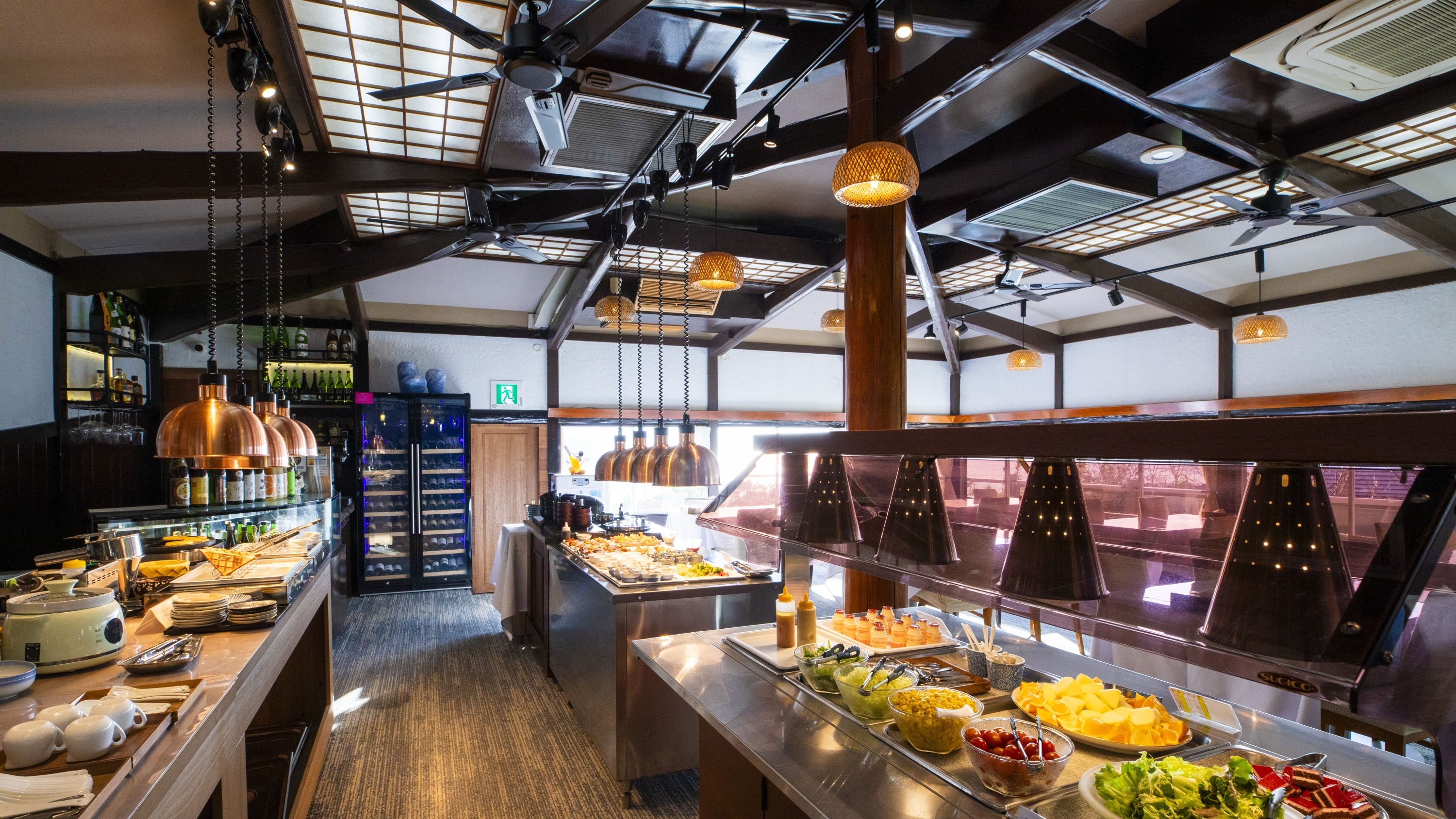 【朝食ビュッフェ】料理長の手作りの逸品が並ぶ和洋折衷のビュッフェ