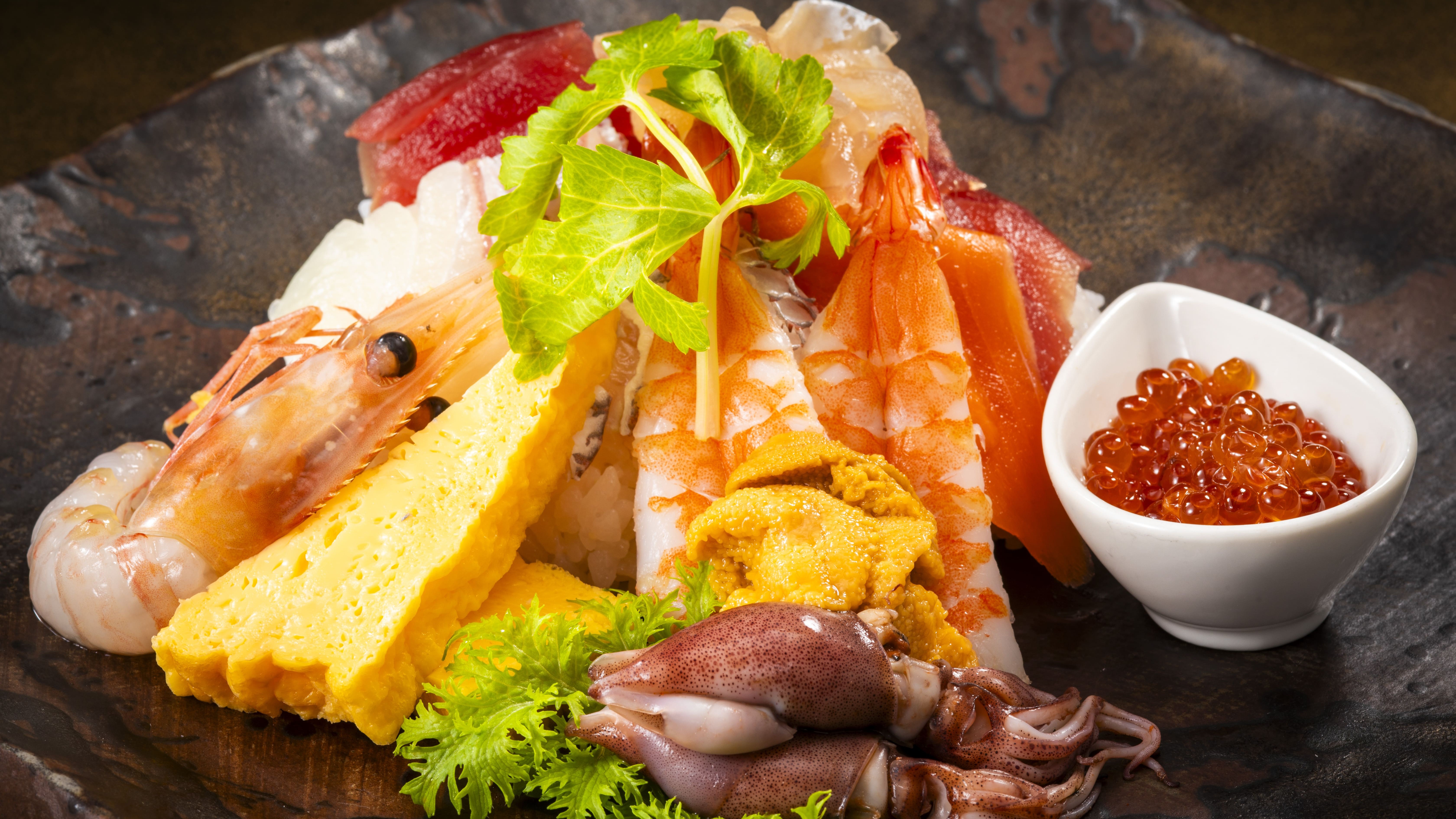 【別注料理】当館特製皿盛り海鮮丼
