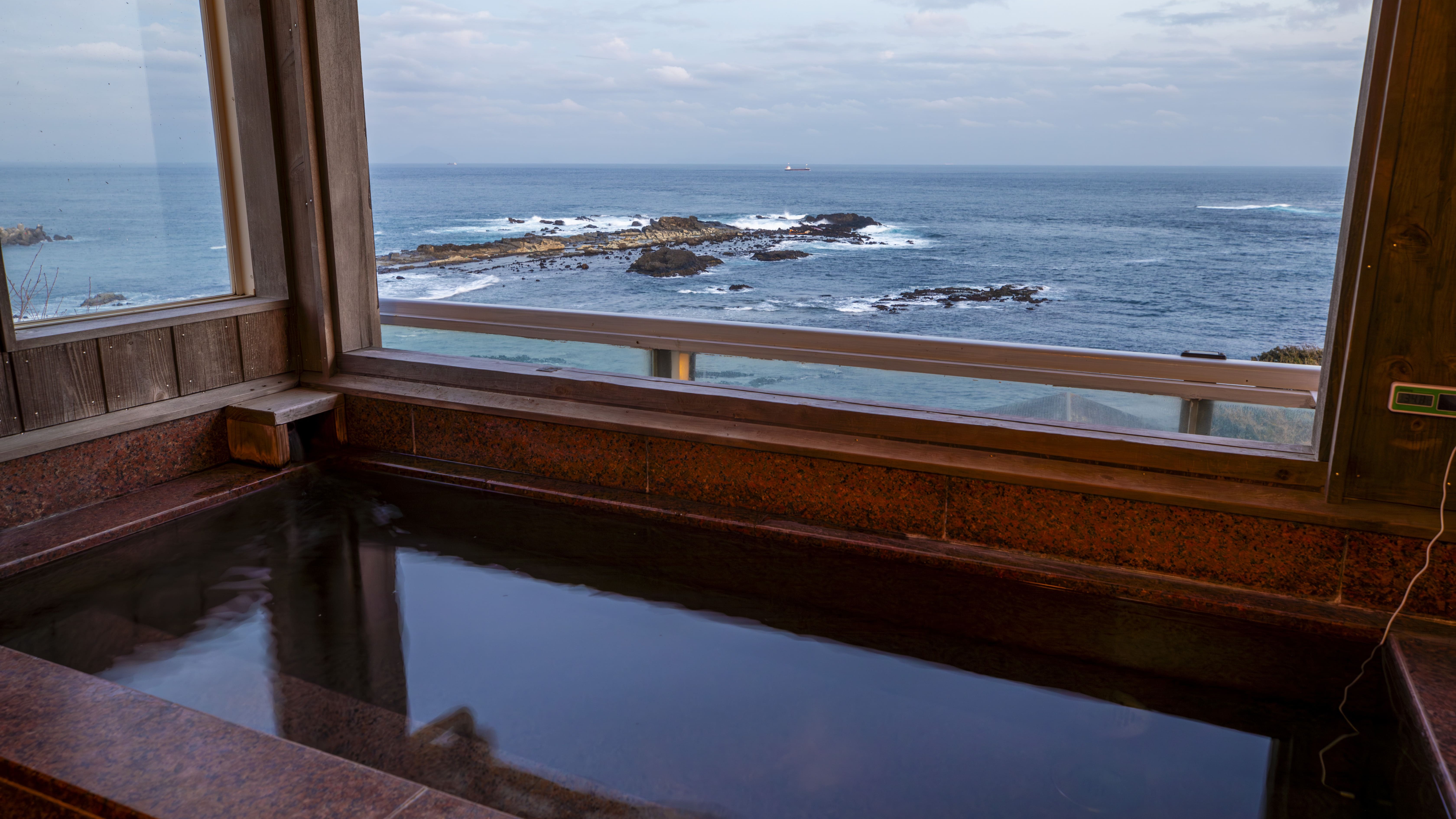 【貸切風呂】オーシャンビューの貸切風呂