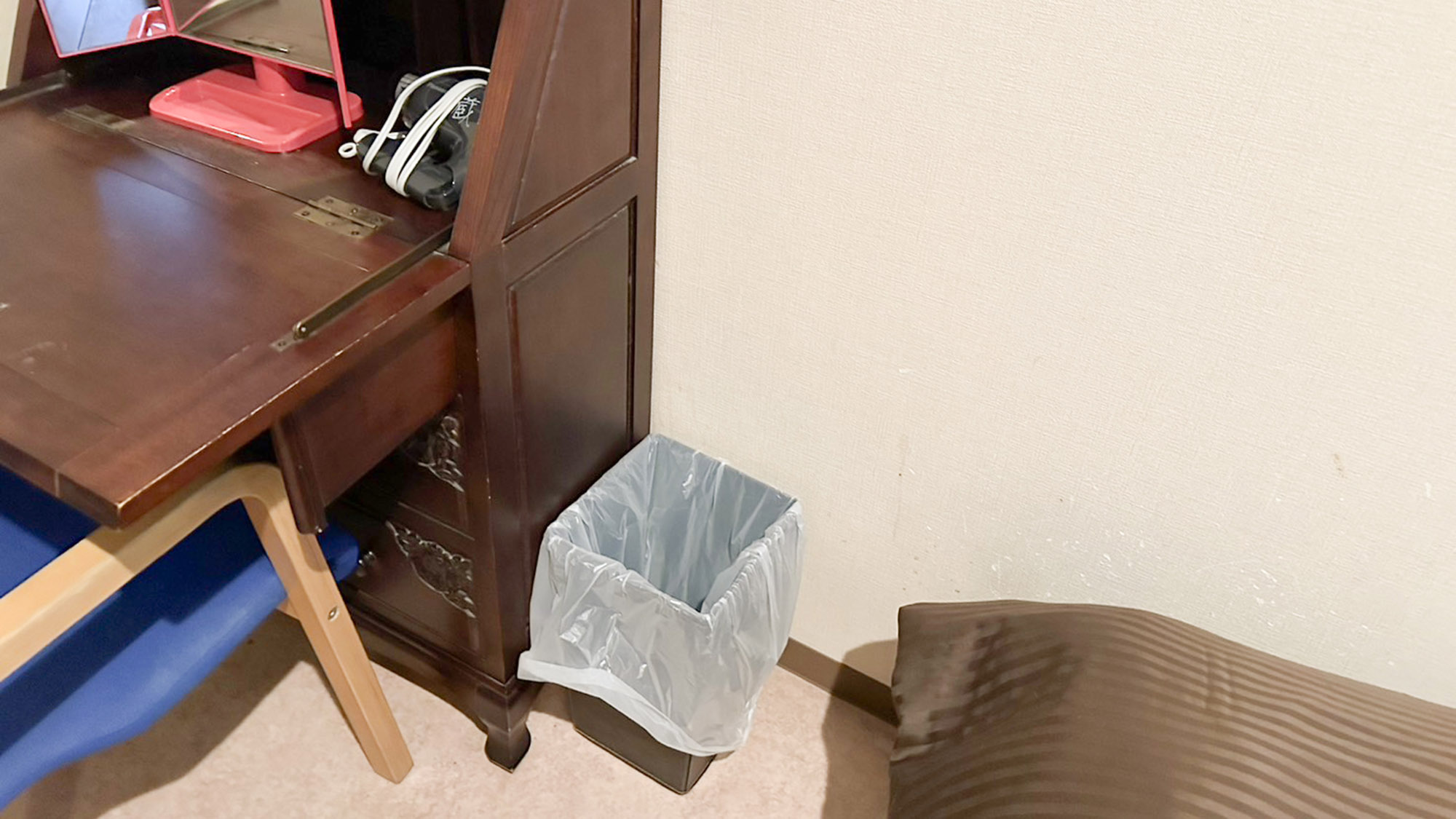 ・【客室設備】全室にゴミ箱設置で連泊や長期滞在でも安心してお過ごしいただけます