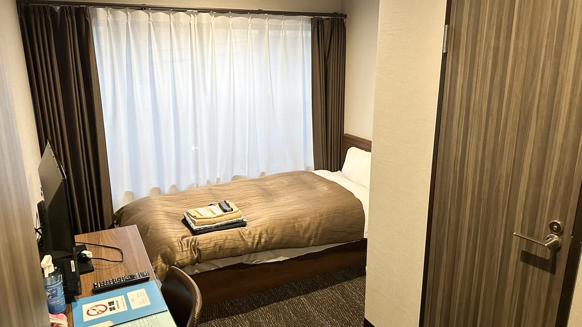 ・【シングルルーム】一人旅のお客様や出張でご利用のお客様にぴったりのちょうど良い広さのお部屋です