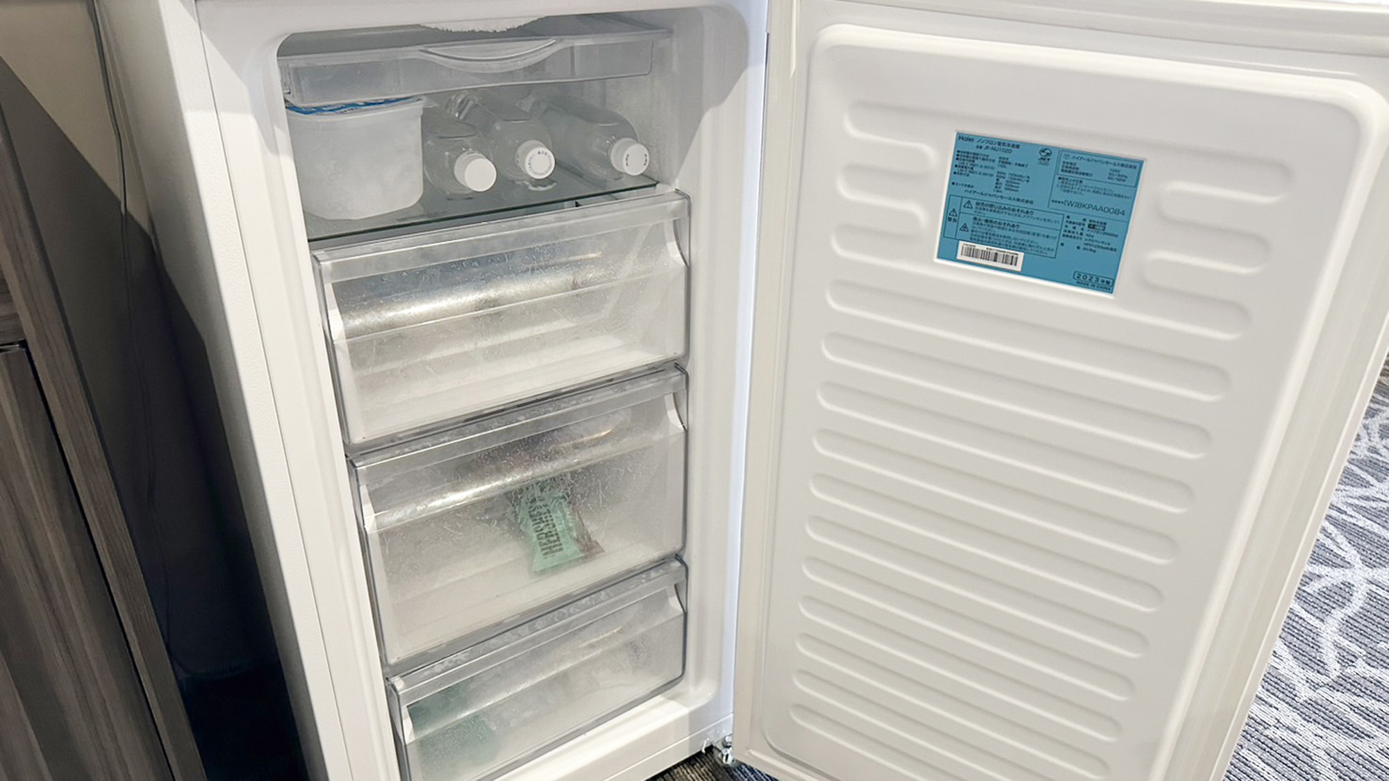 ・【館内設備】共用の冷凍庫がございますので、お客様同士で譲り合ってご利用ください