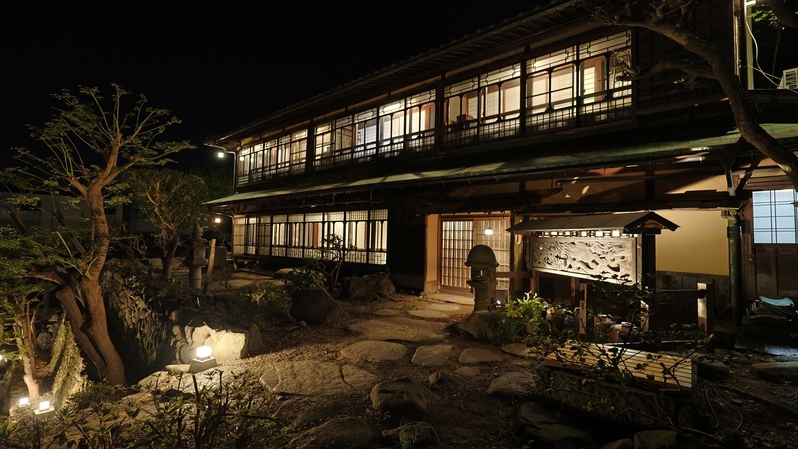 まもなくリニューアルオープン1周年！【20％引き】虎屋別館で過ごすご宿泊プラン〜1泊朝食付〜