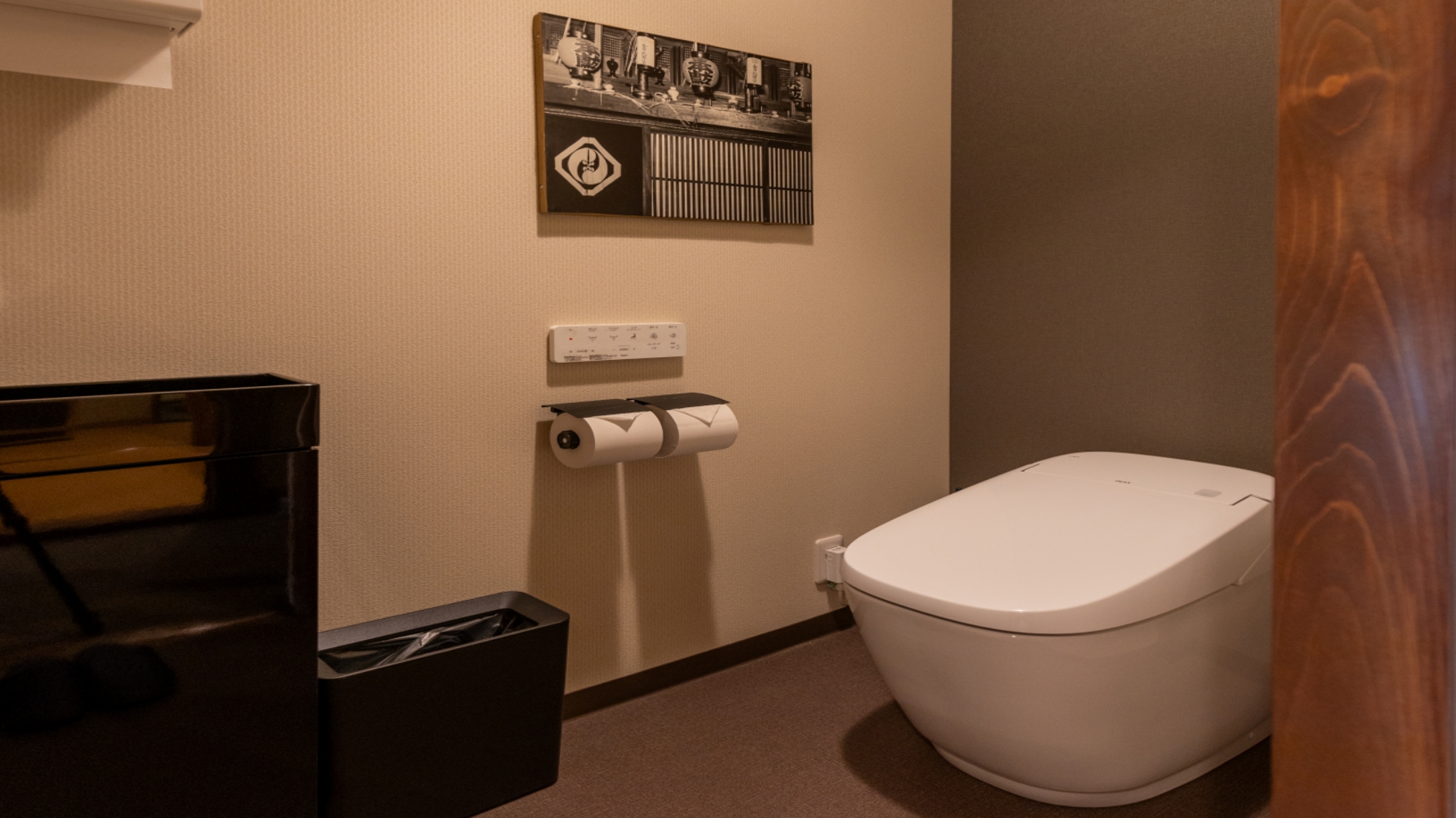 *1階共用トイレ