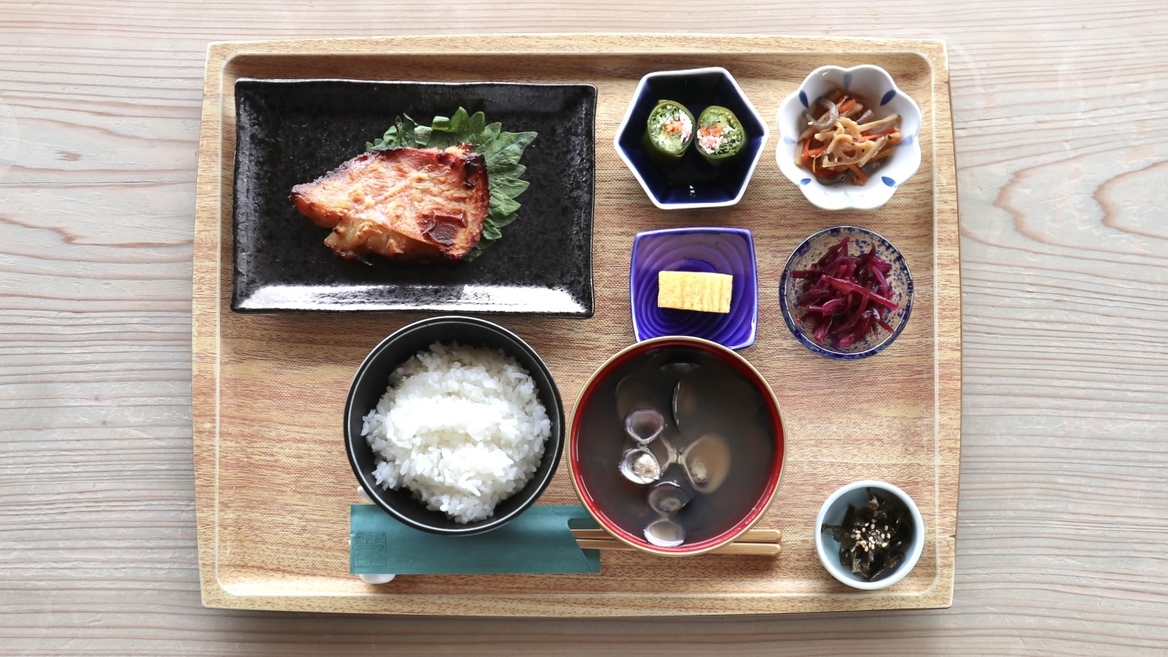【さき楽90｜1泊朝食】早期予約で約10％お得！絶景テラスで和洋選べる朝食＆愛犬喜ぶジャーキー特典