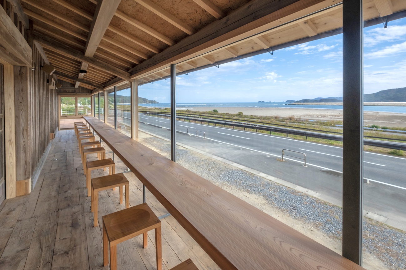 【連泊割り｜1泊朝食】平日限定で約30％お得！ペット同伴可のオーシャンビューテラスで選べる和洋朝食！