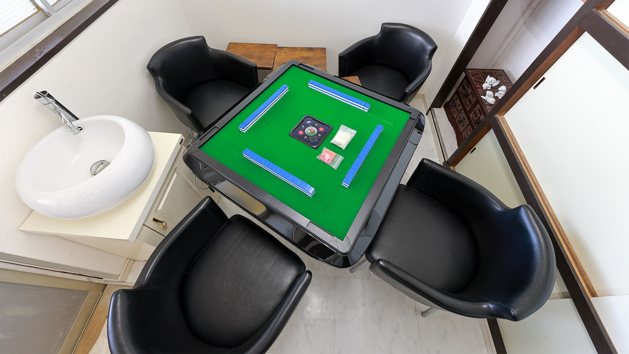 【麻雀ルーム】1泊／10,000円（税別）ご利用いただけます