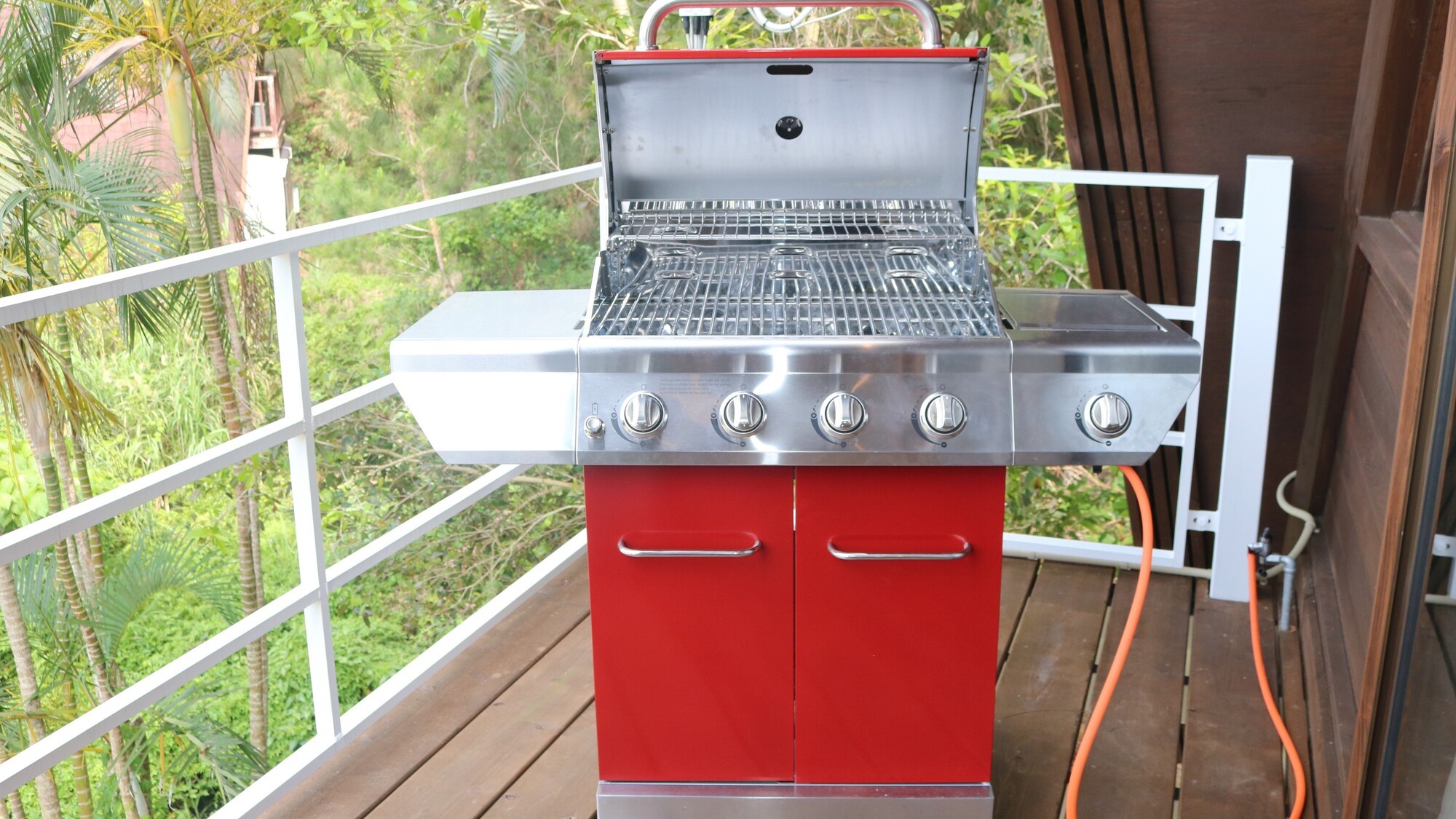 ガスBBQグリル（有料レンタル）