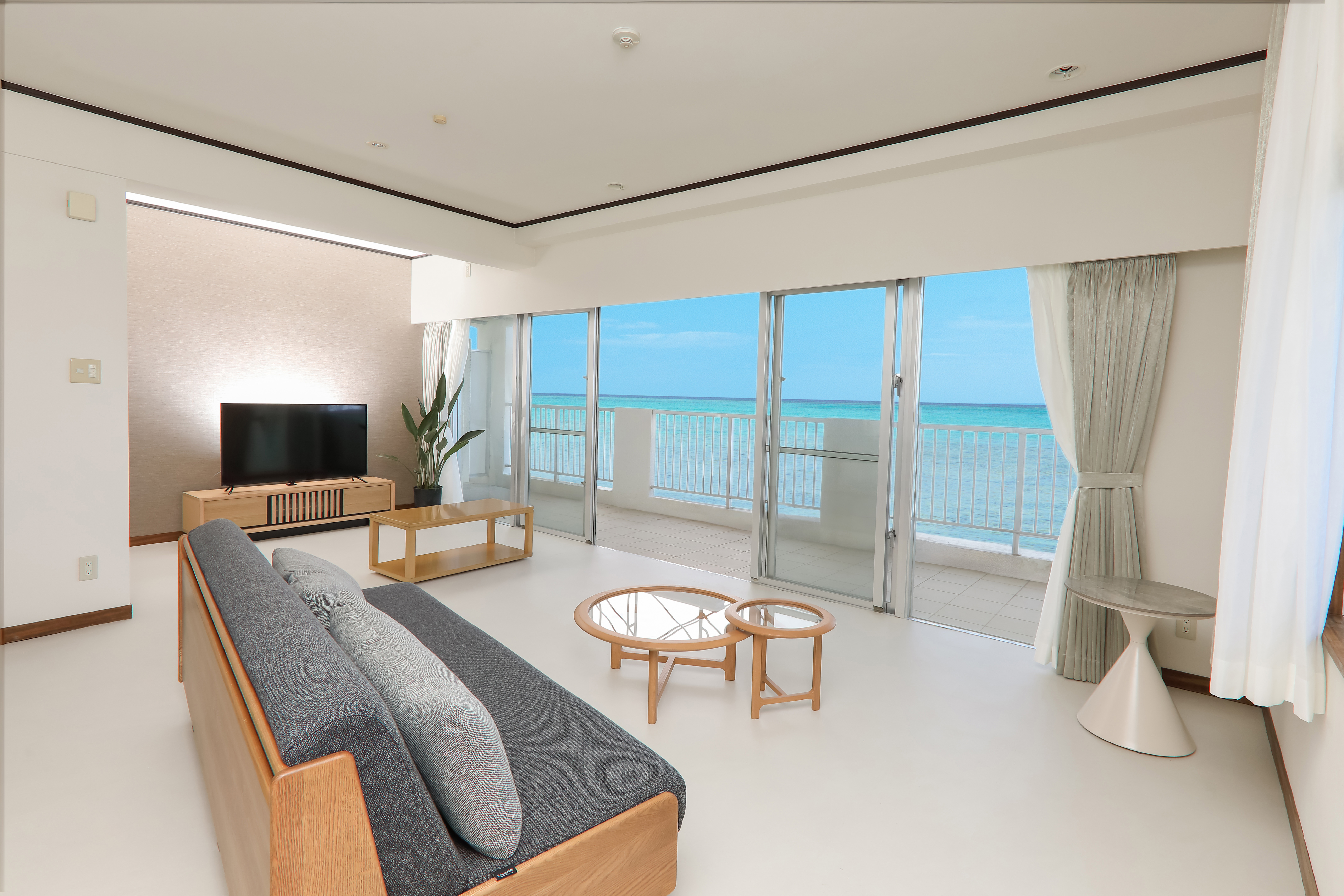 別館カジュアル3ベッド①