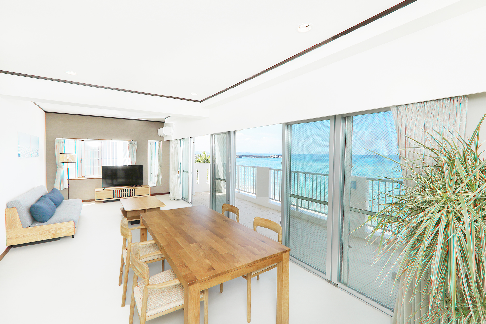 別館デラックス3ベッド③