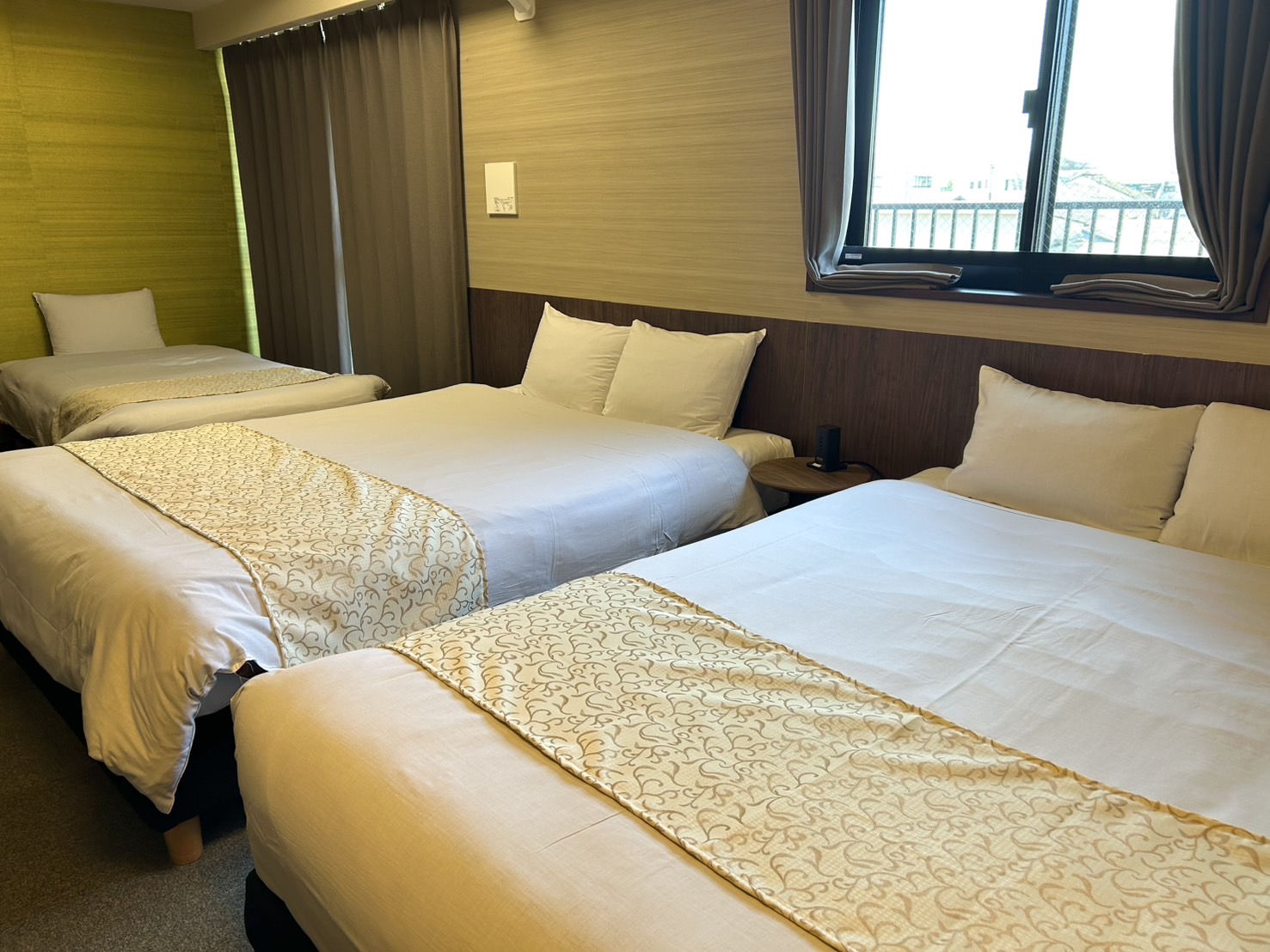 デラックスルーム