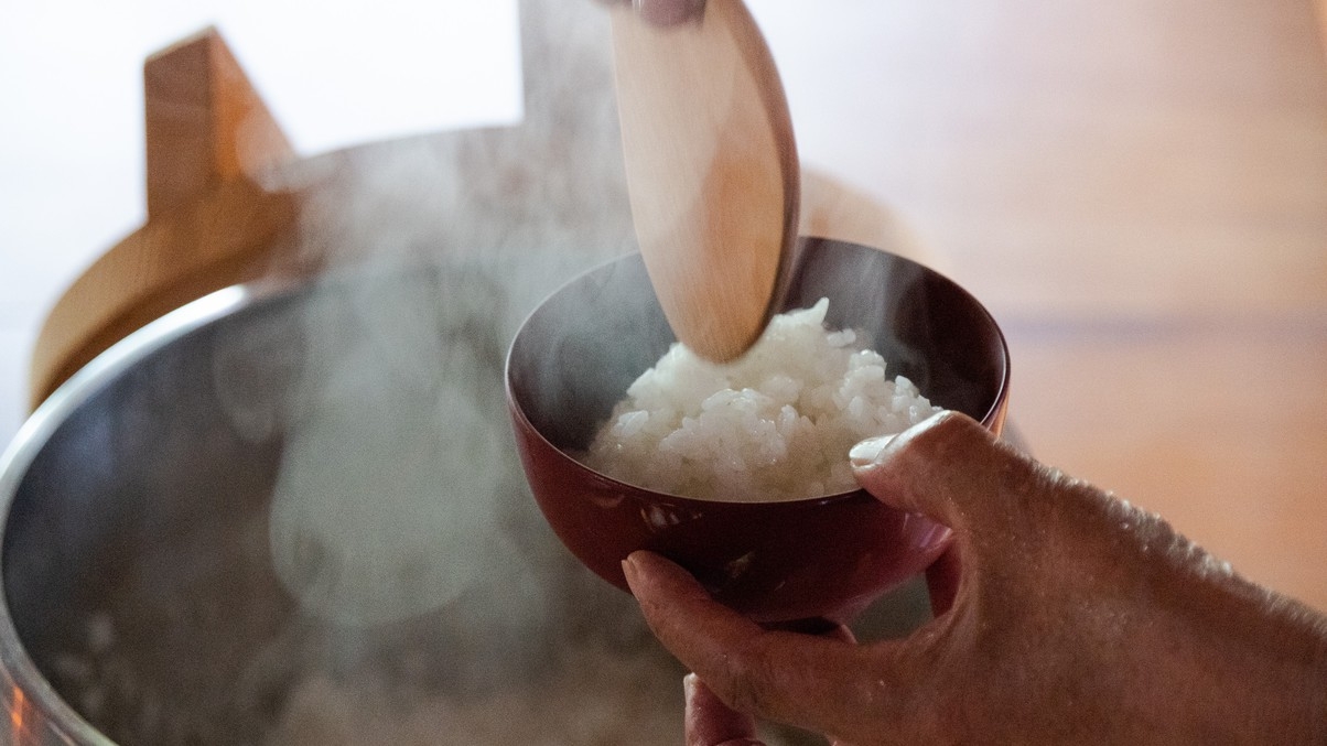 【朝食付き】出汁の深みを堪能する生田料理長の朝膳