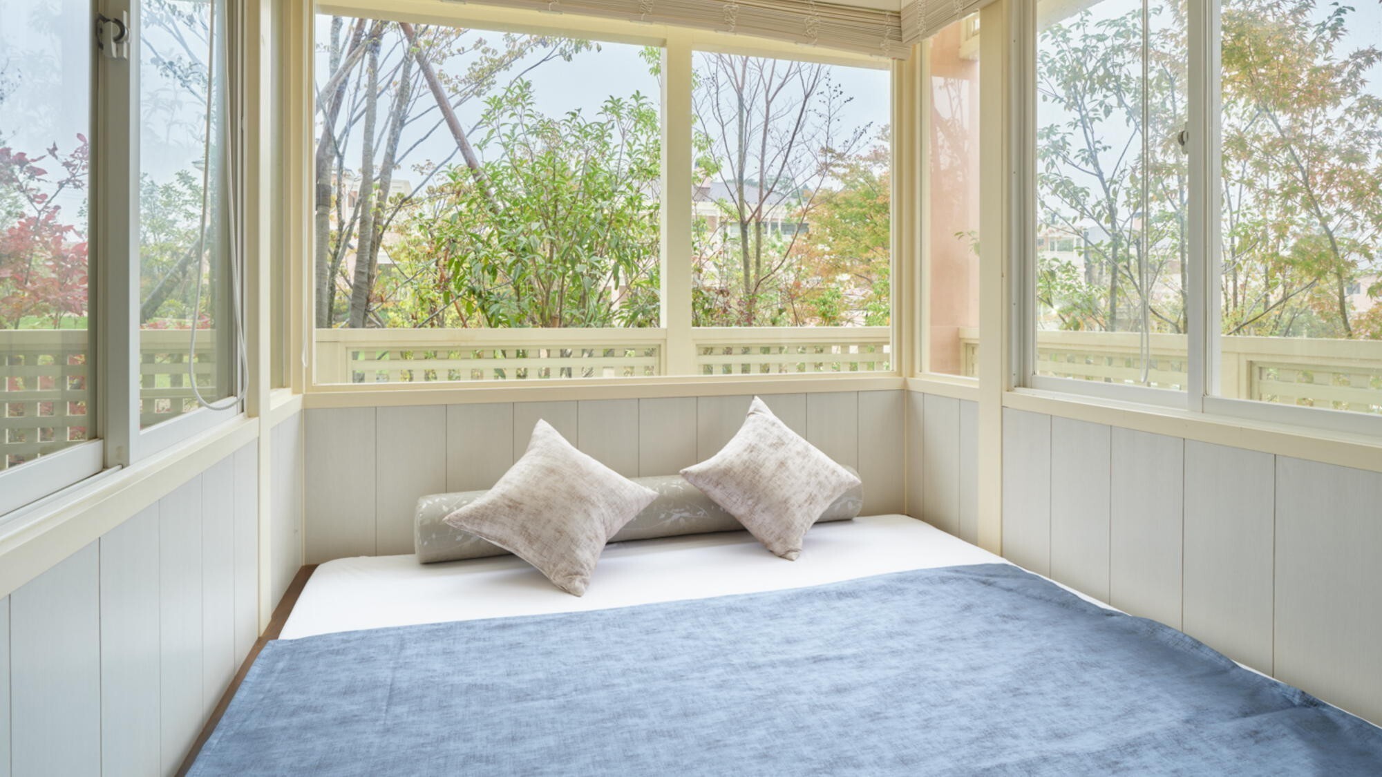 【スタンダードツイン80平米】デイベッド