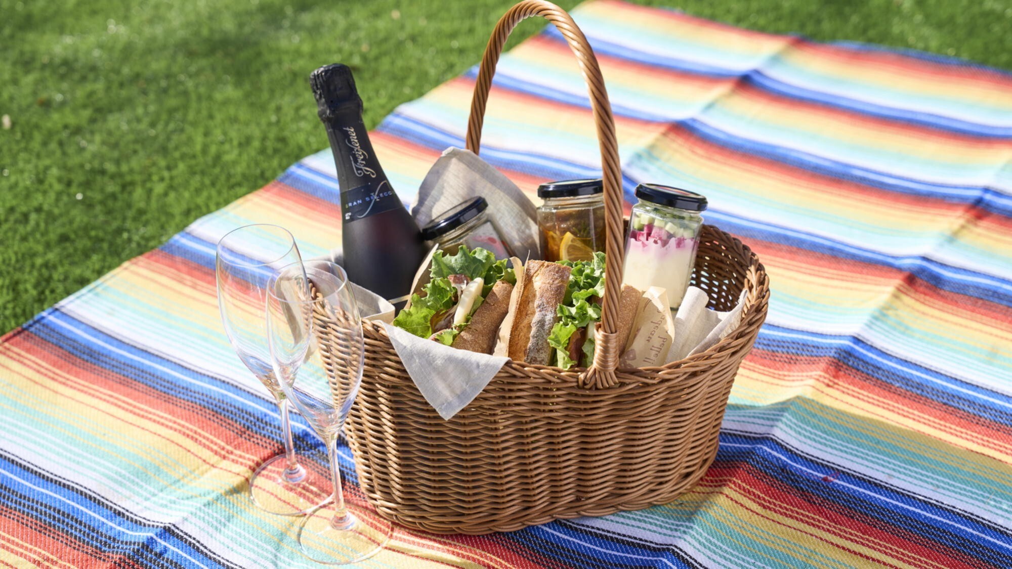 カフェ＆ダイニング