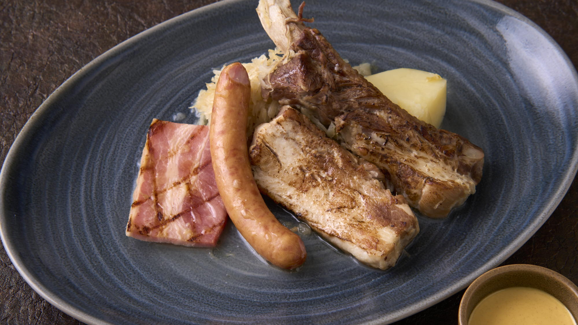 【ディナーコース】房総ポークとシュークルート